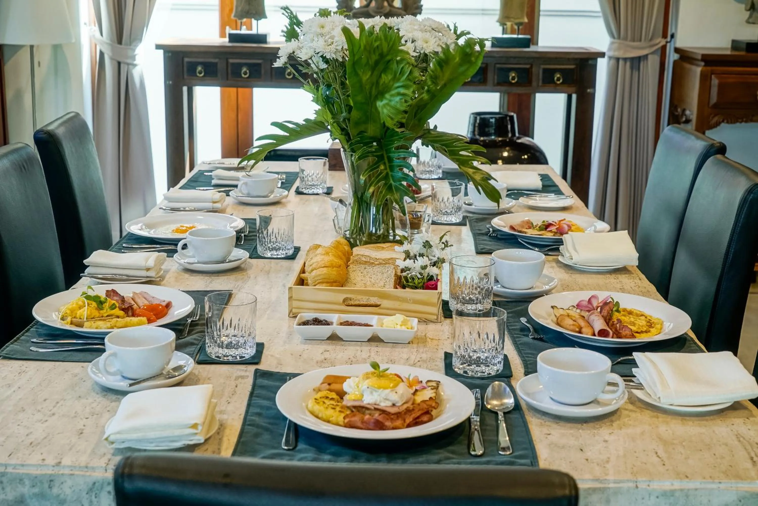 Breakfast in Mae Rim Grace