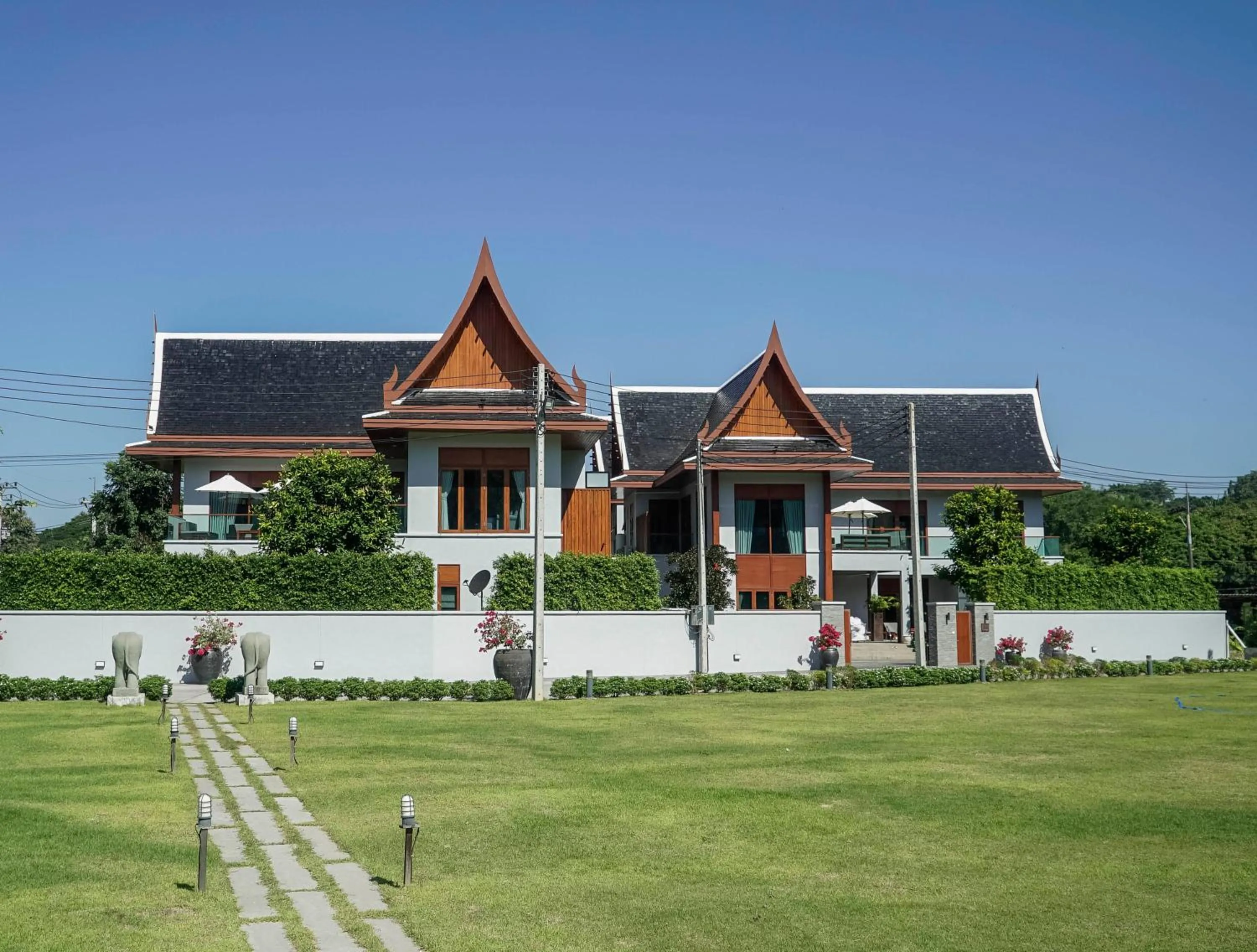 Property building in Mae Rim Grace