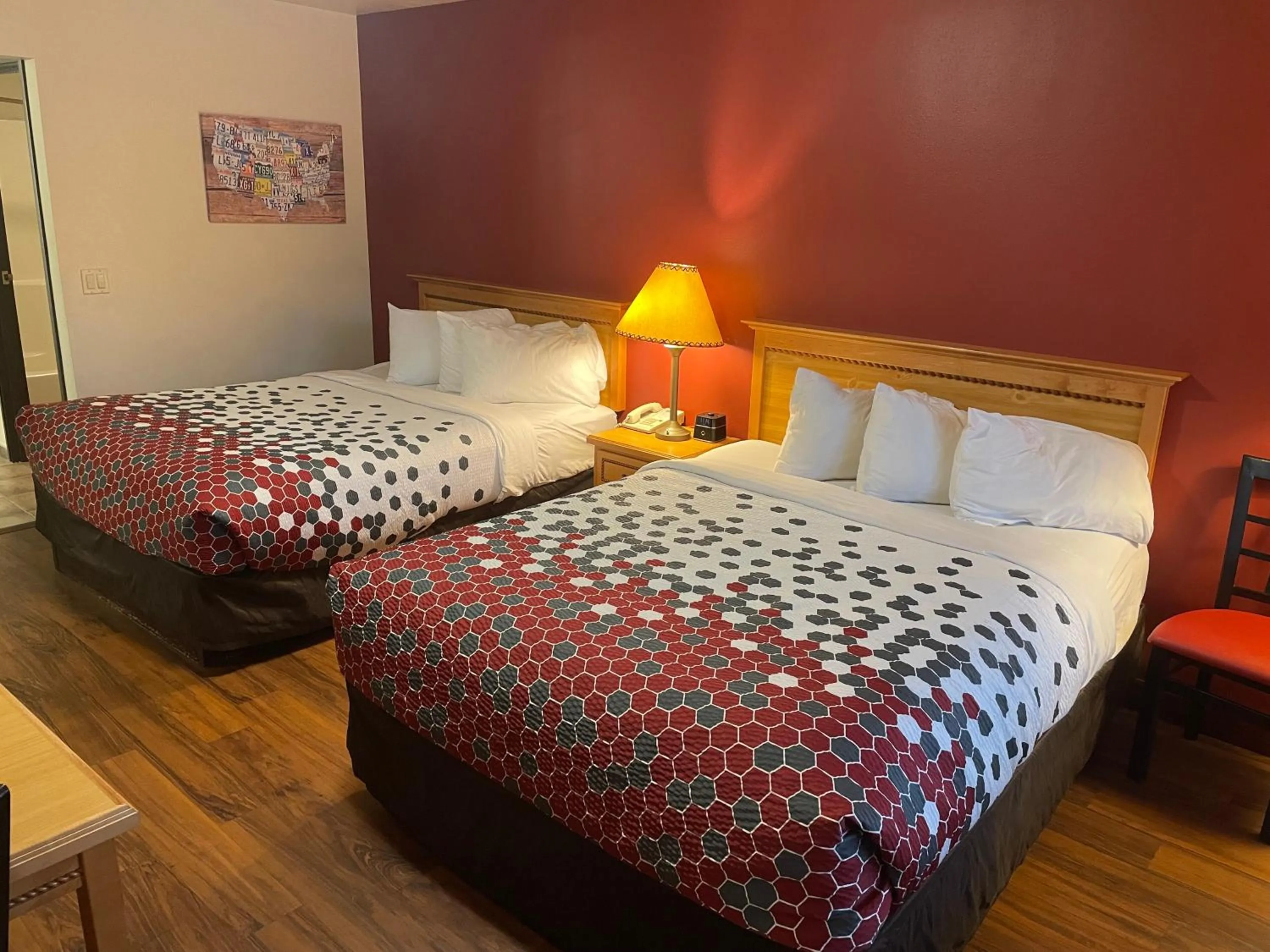 Double Room in Harmony Inn & Suites