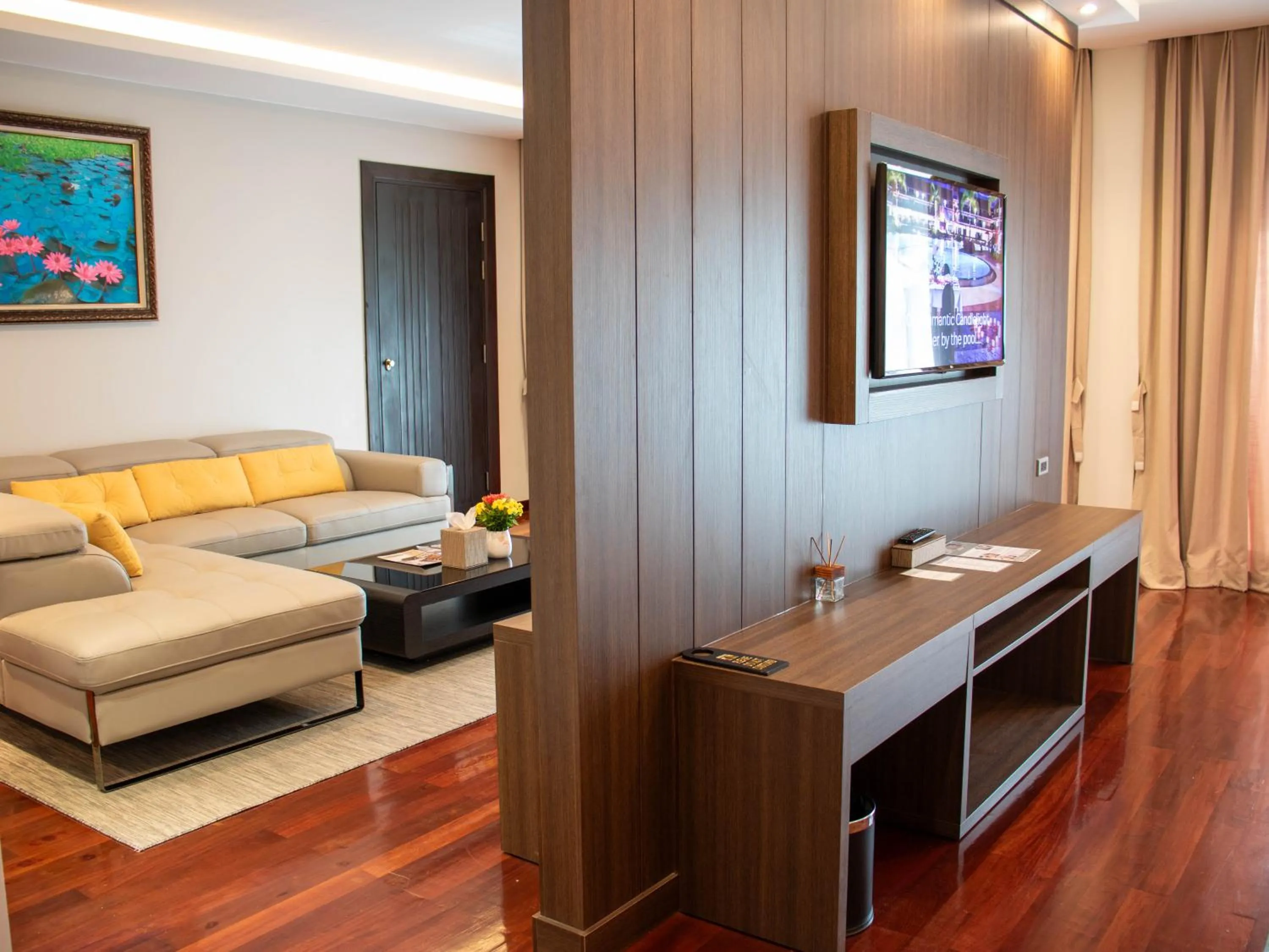 TV and multimedia in Tmark Resort Vangvieng