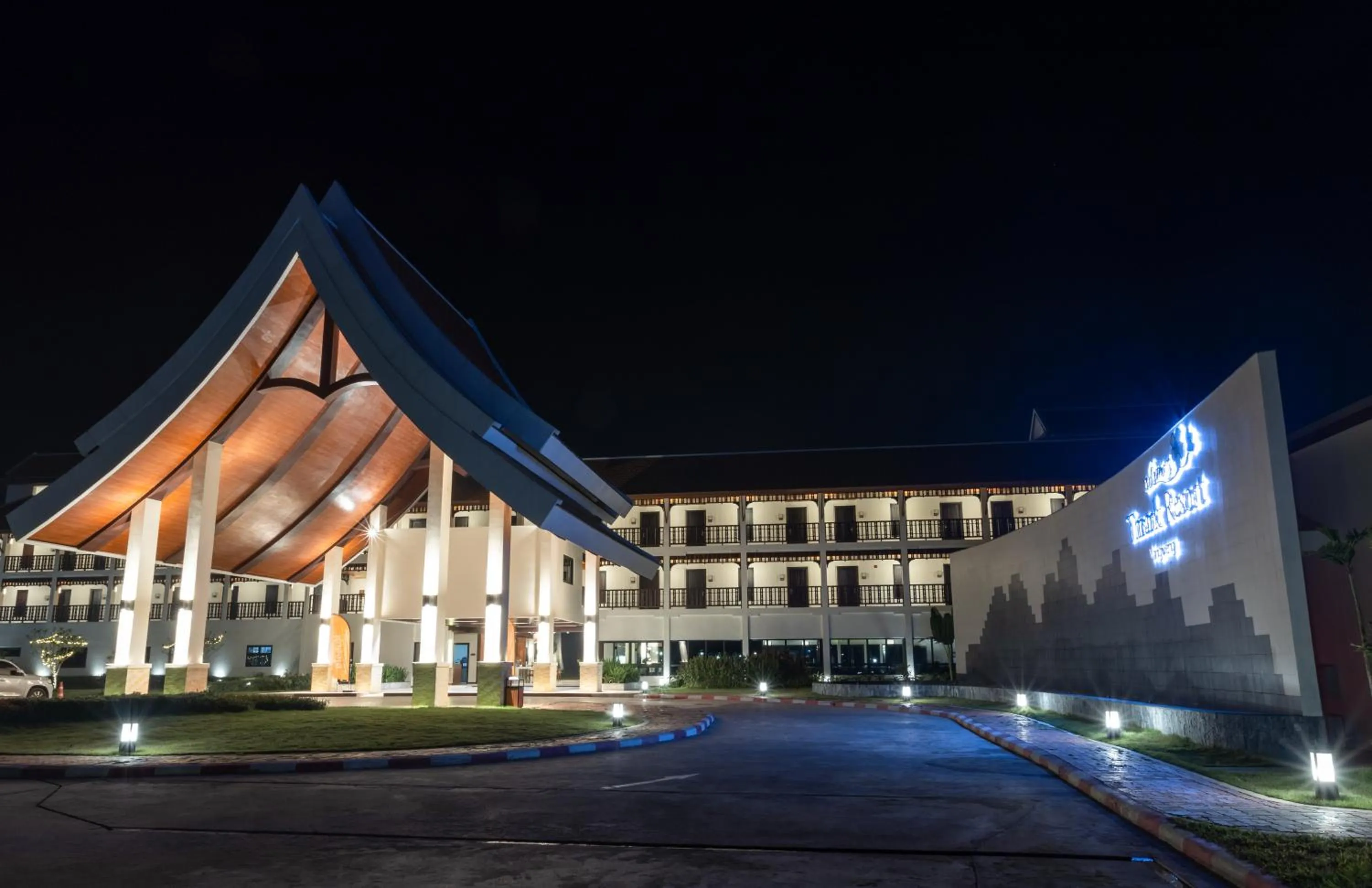 Facade/entrance in Tmark Resort Vangvieng