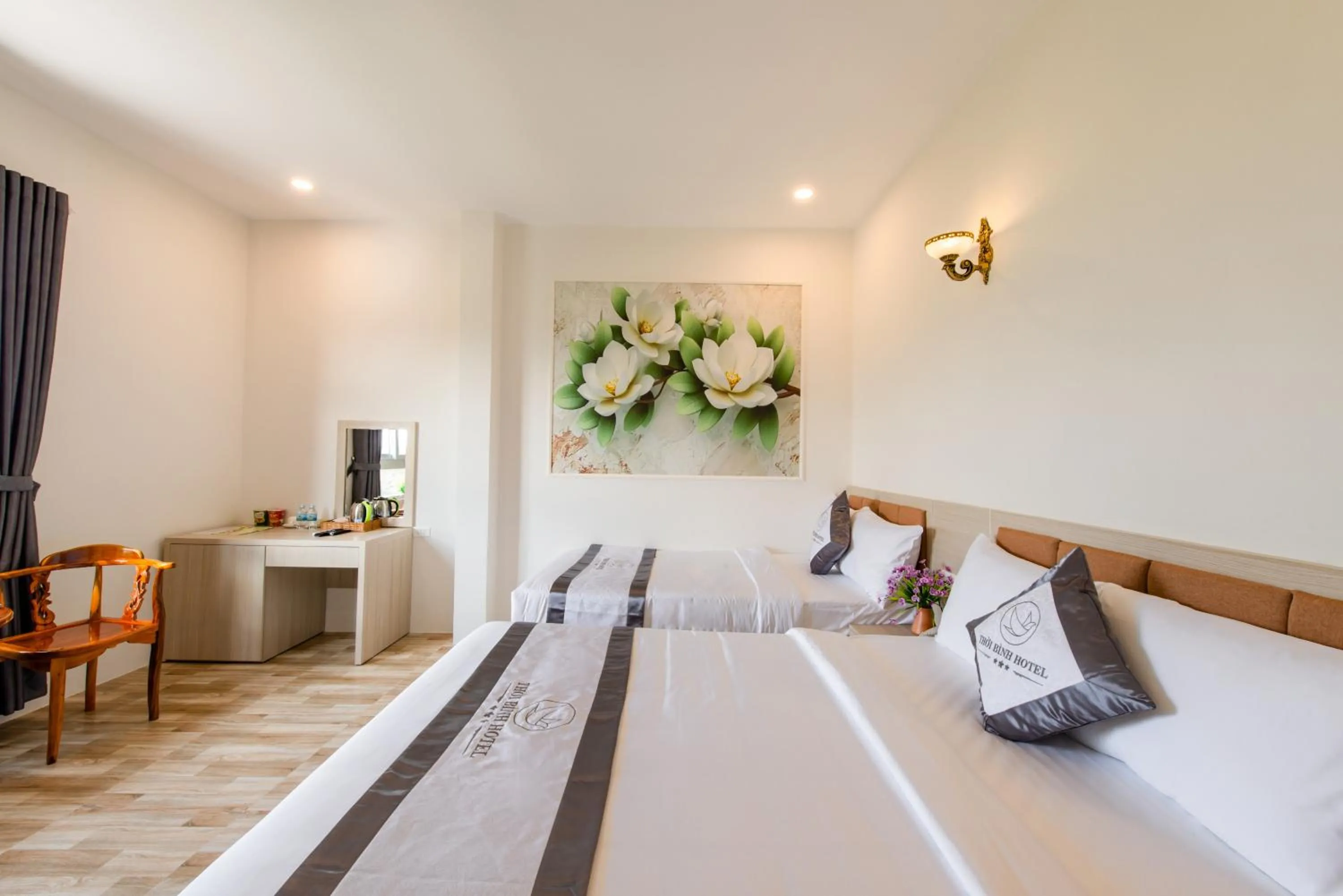 Landmark view, Bed in Thoi Binh Hotel