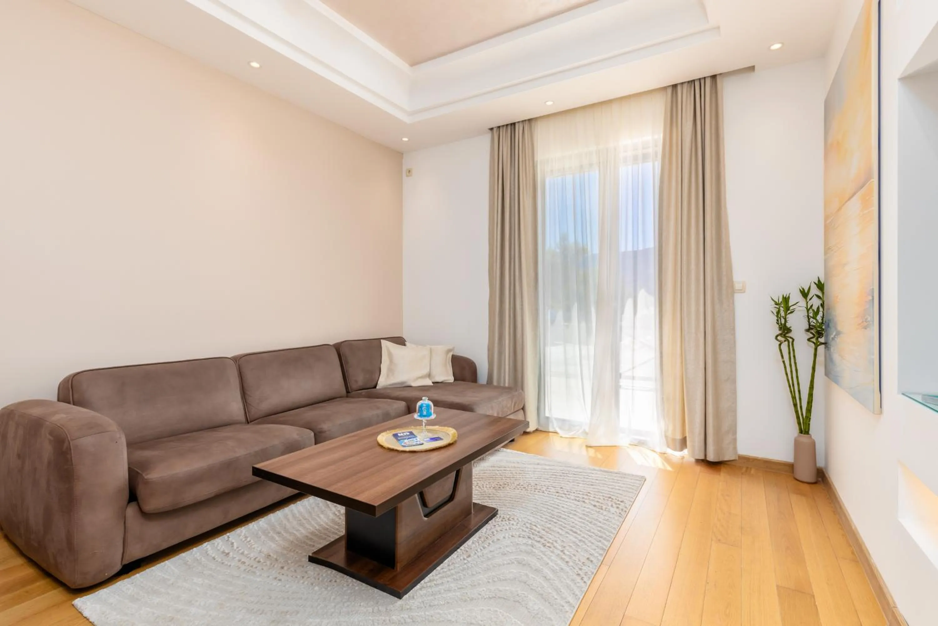 Seating area in Apart hotel M S KATUNJANIN