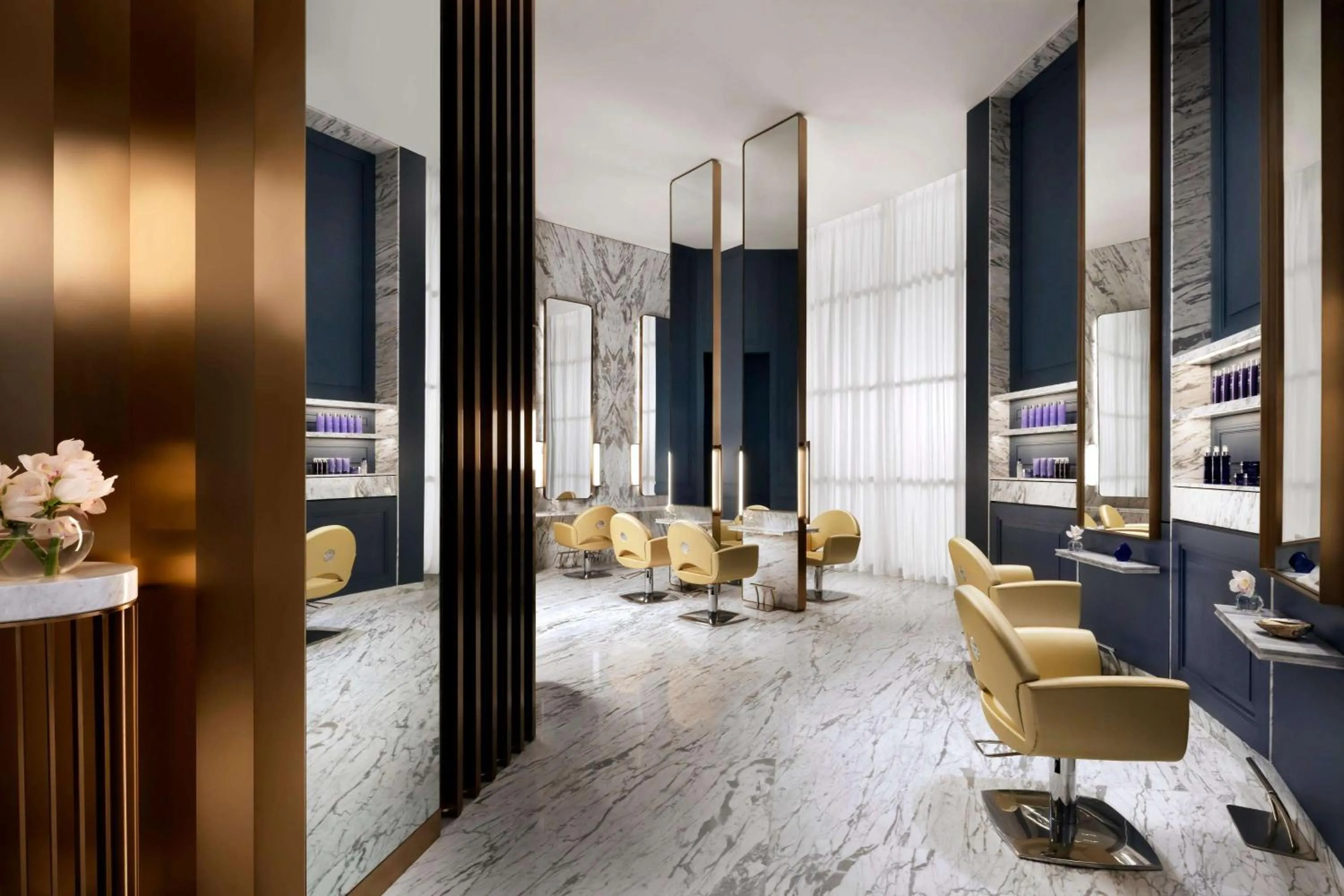 Property building in Atlantis The Royal