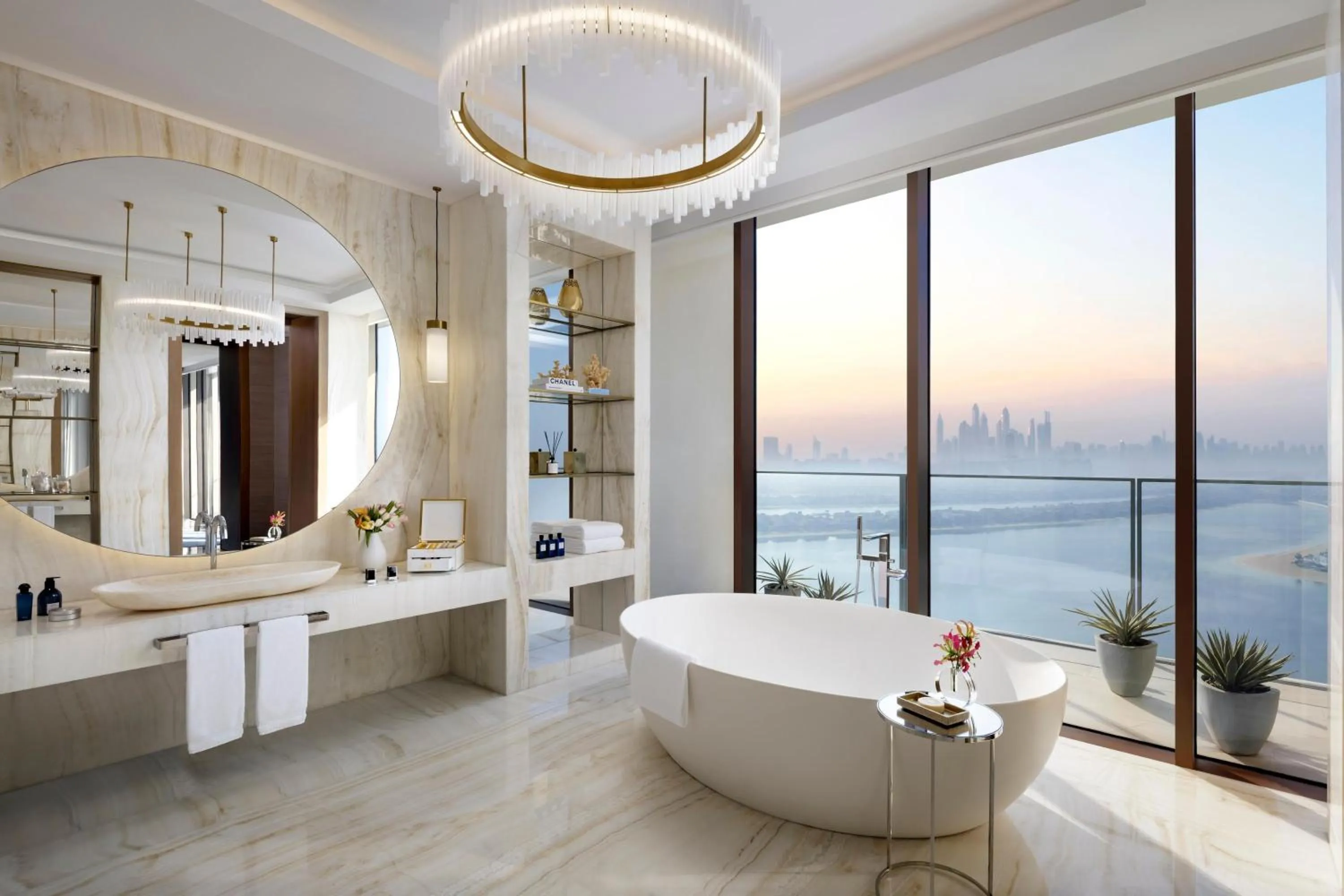 Bathroom in Atlantis The Royal