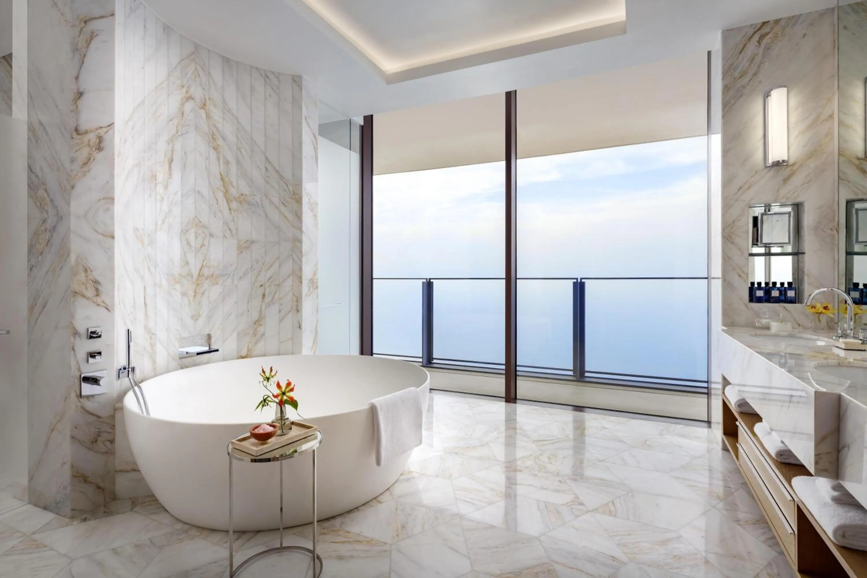 Bathroom in Atlantis The Royal