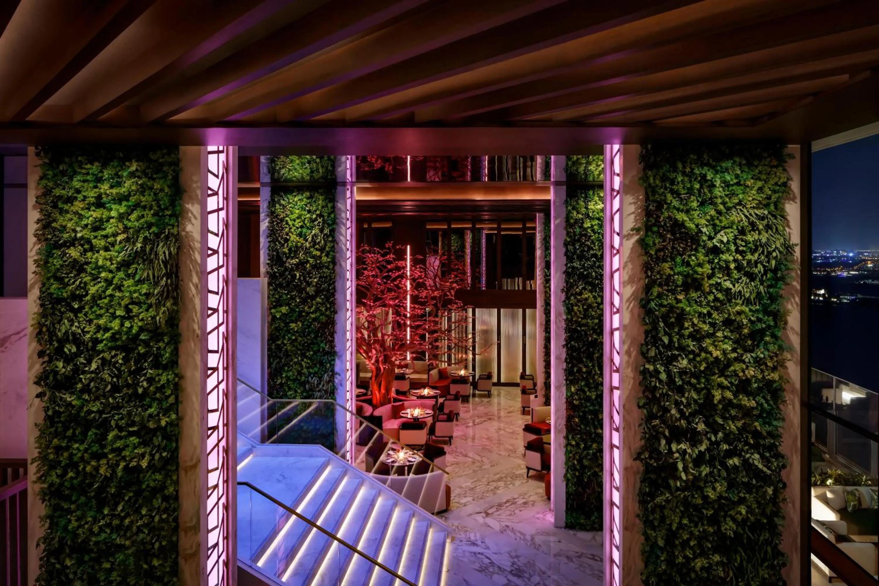 Restaurant/places to eat in Atlantis The Royal