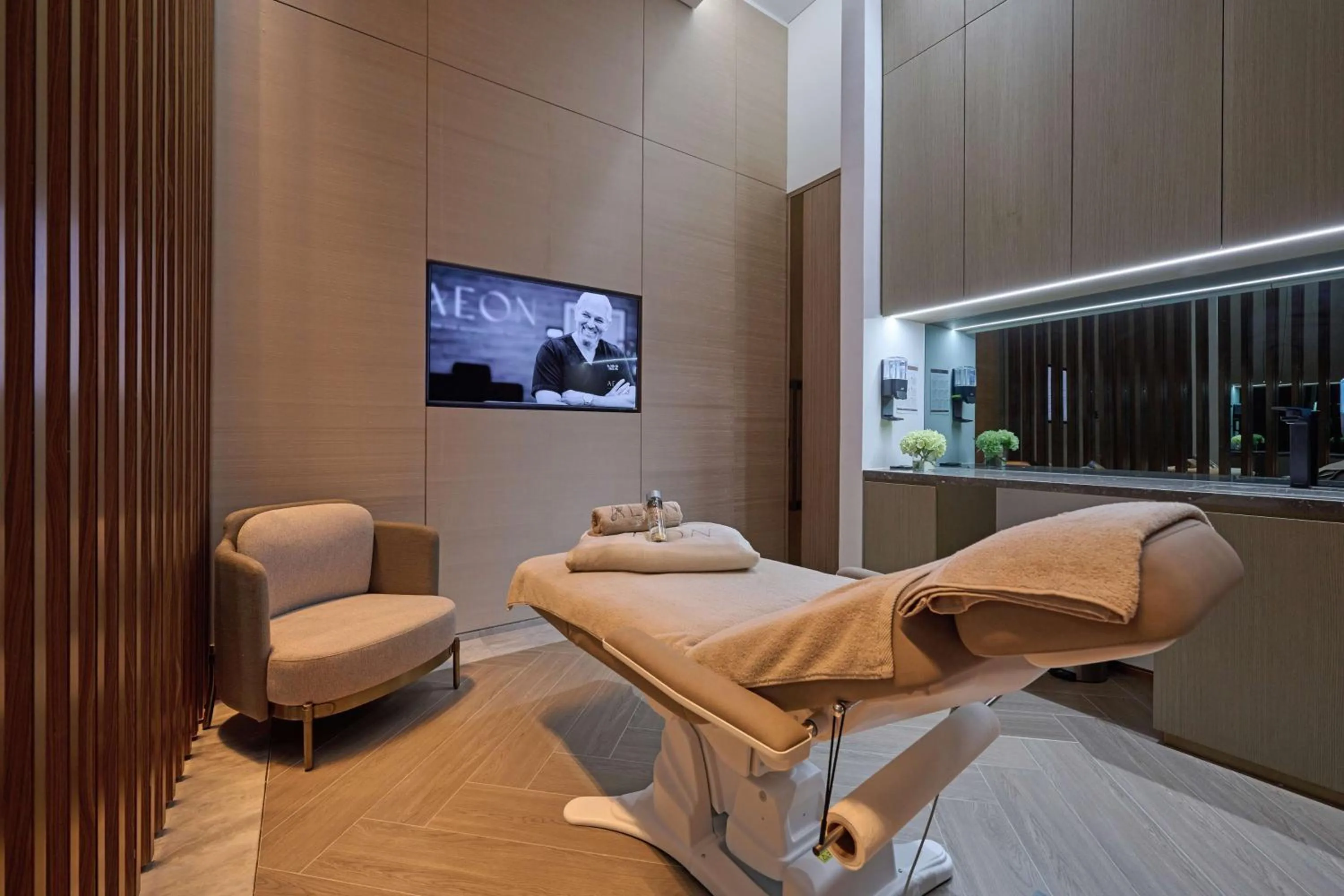 Property building in Atlantis The Royal