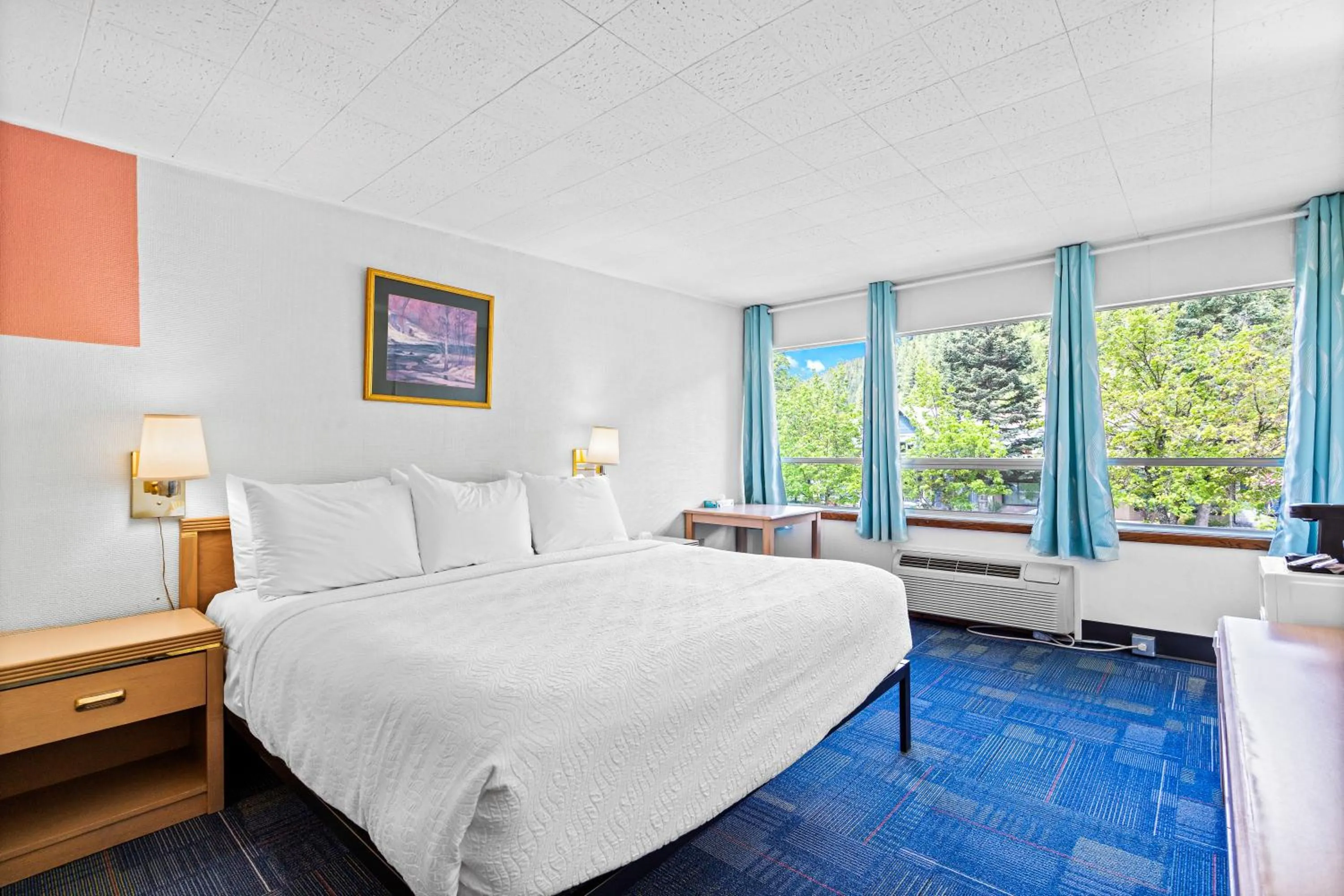 Bedroom, Bed in Stardust Motel Wallace