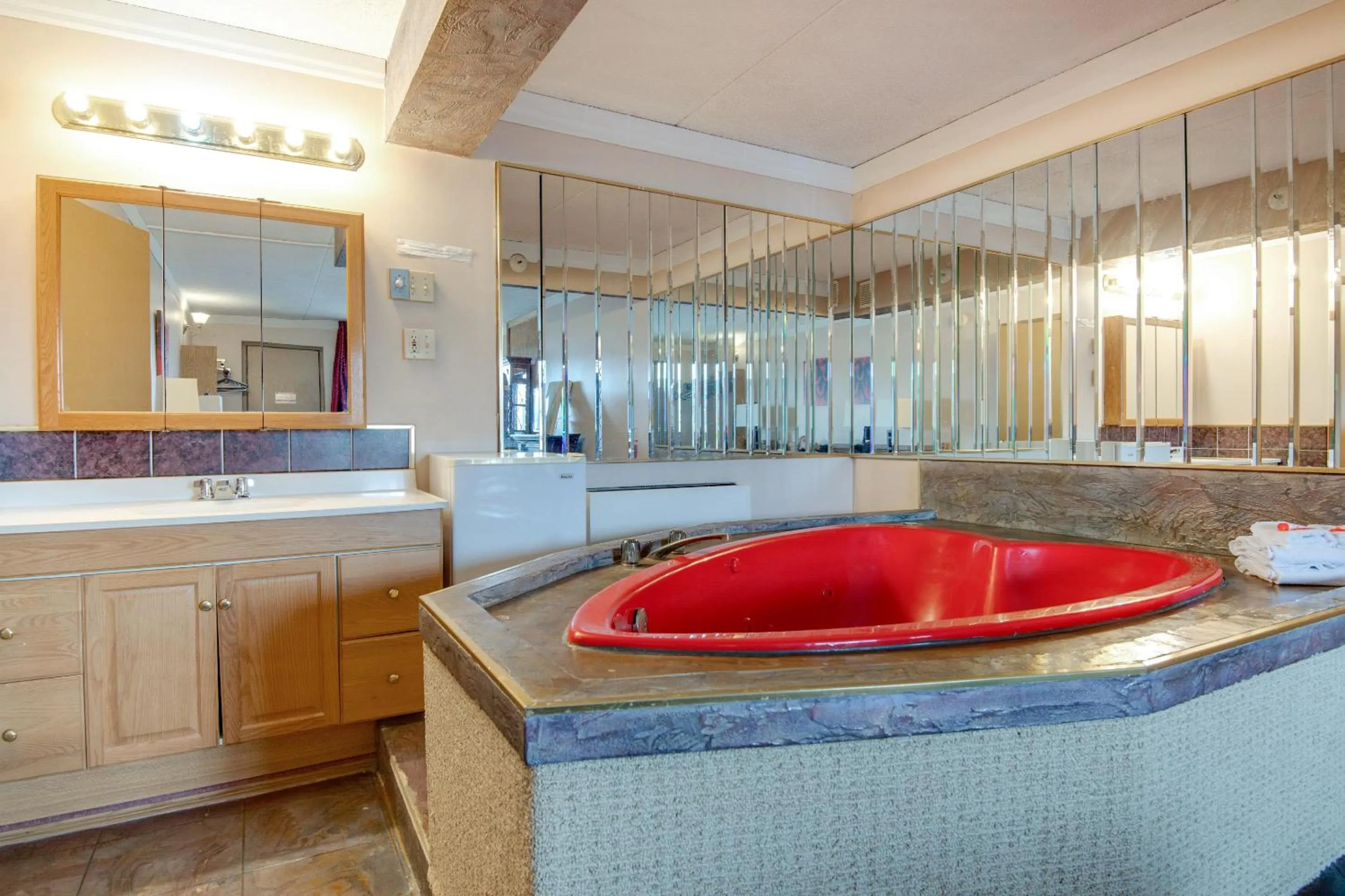 Other, Bathroom in Falls Inn Near Casino Niagara By OYO