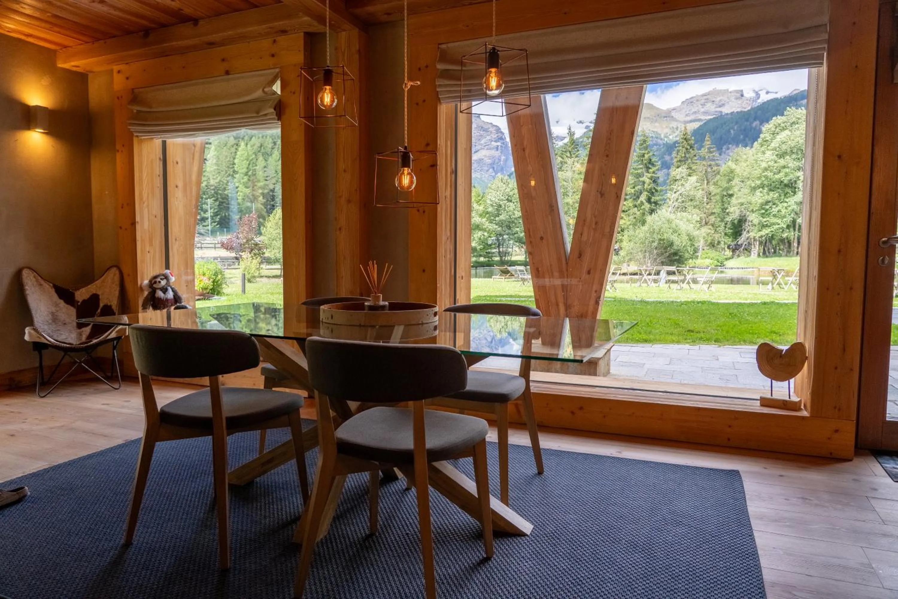 Living room in Au Charmant Petit Lac - Ecohotel Parc & Spa