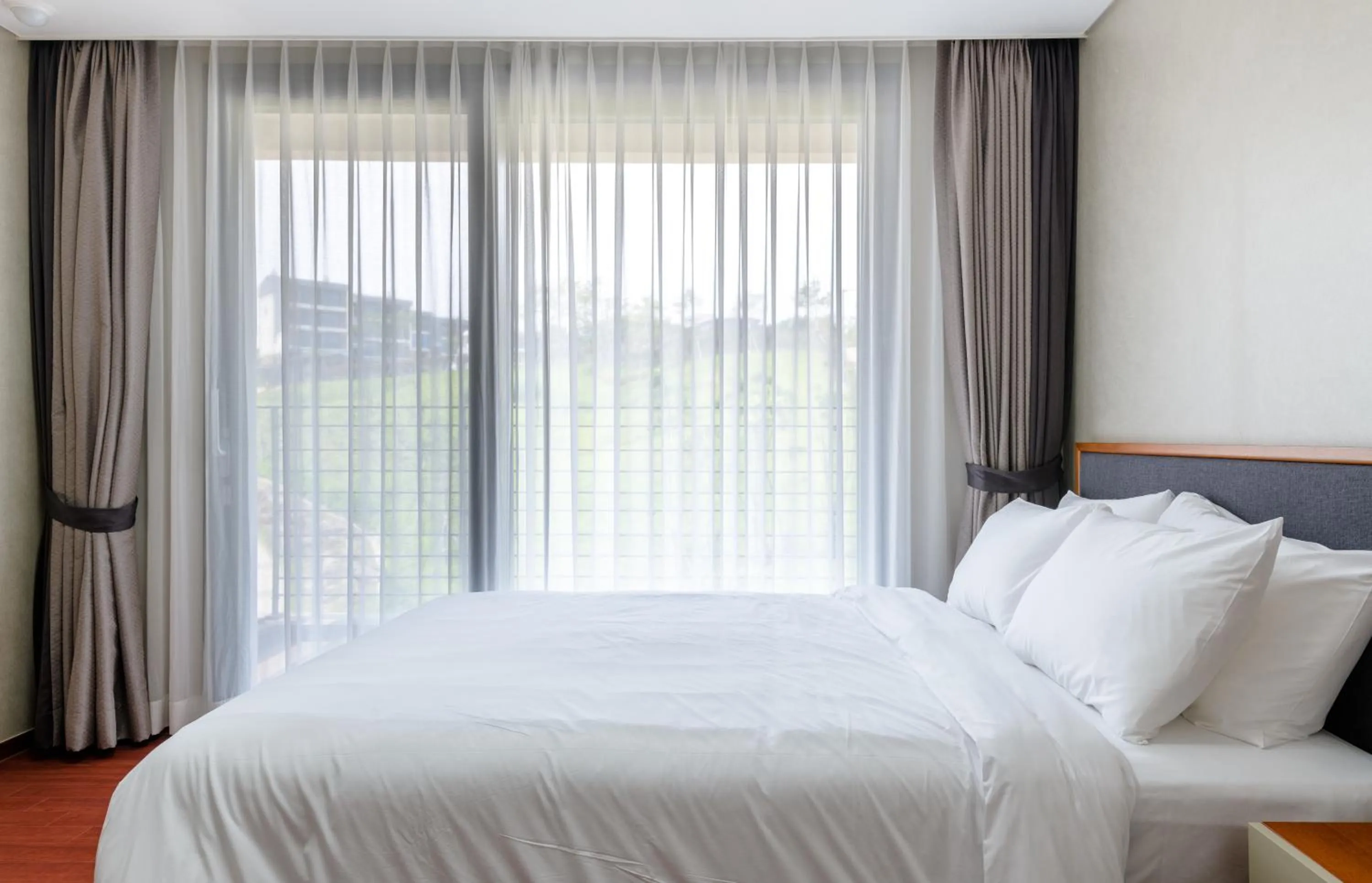 Bed in Seaside Arden