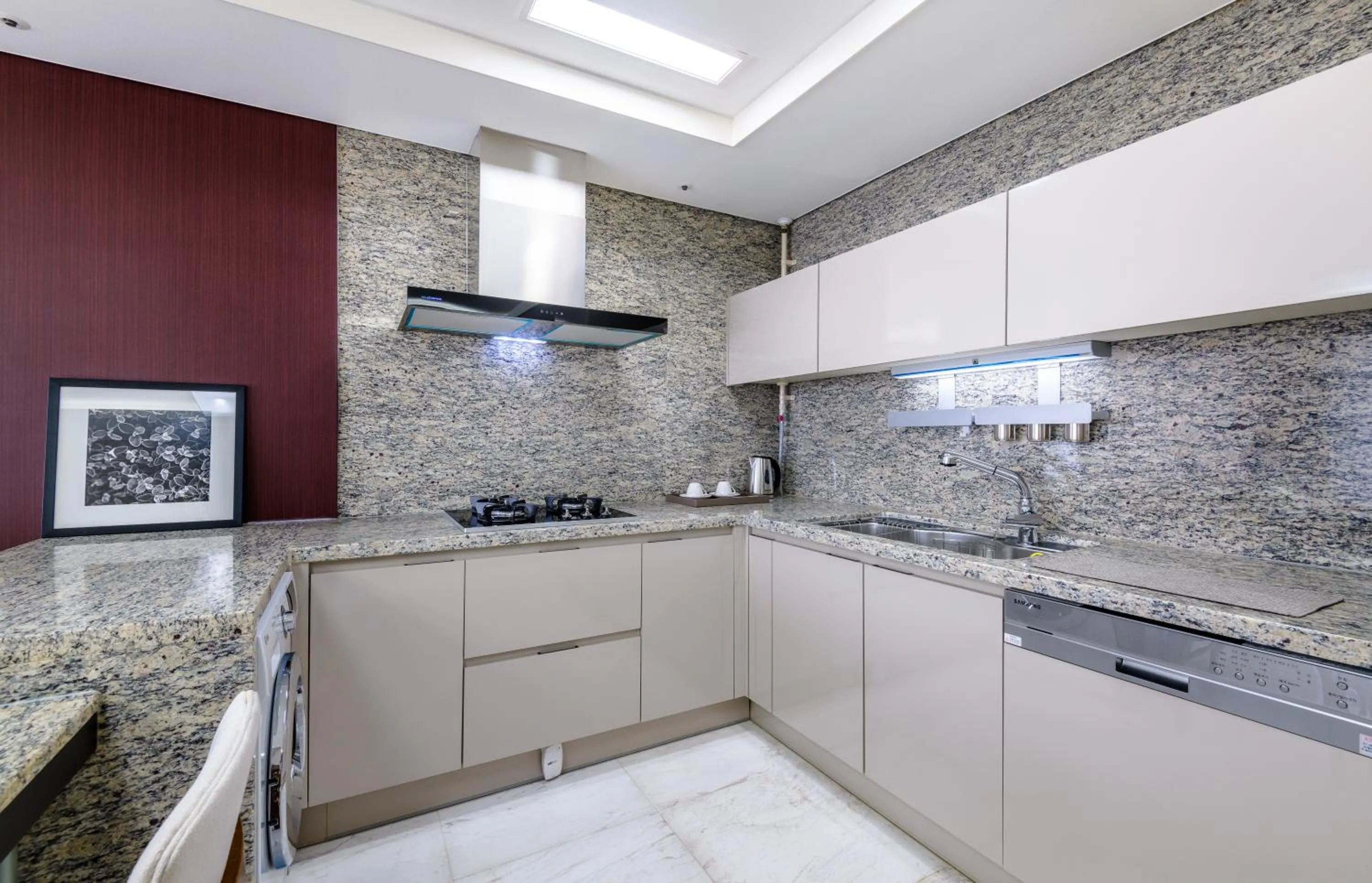 Kitchen or kitchenette in Seaside Arden