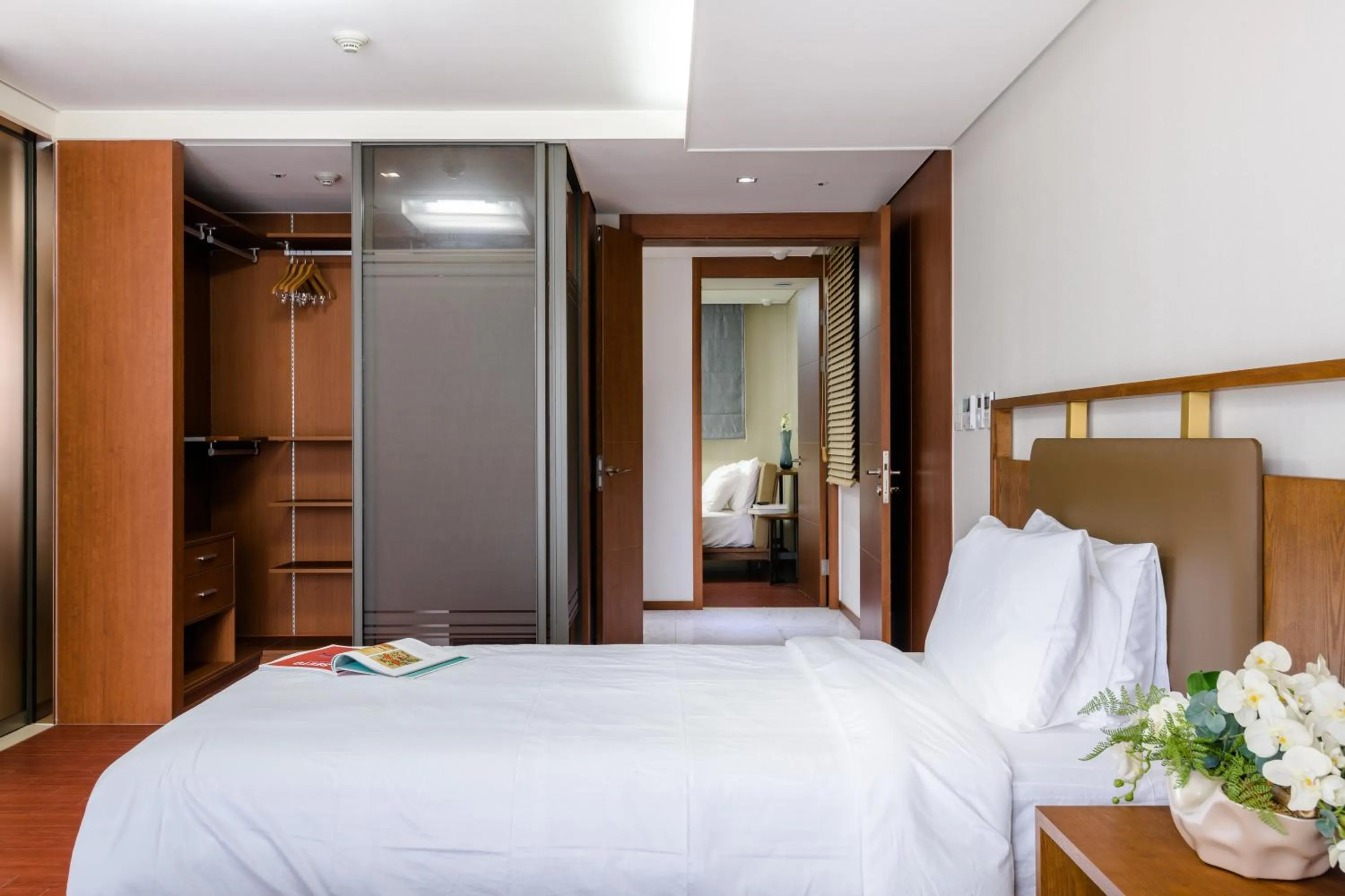 Bedroom, Bed in Seaside Arden