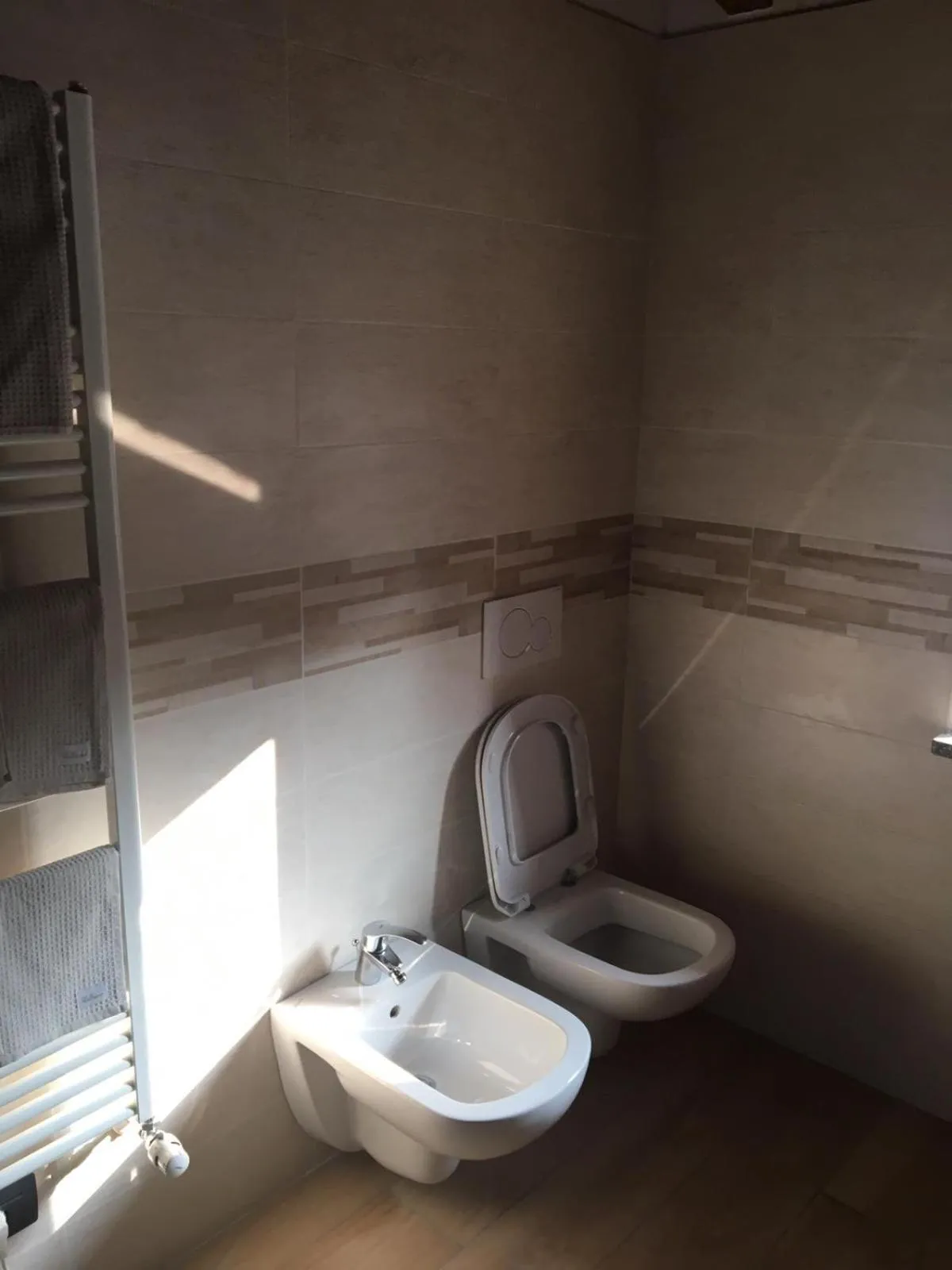 Shower in B & B Lmc LA MADONNINA CHALET