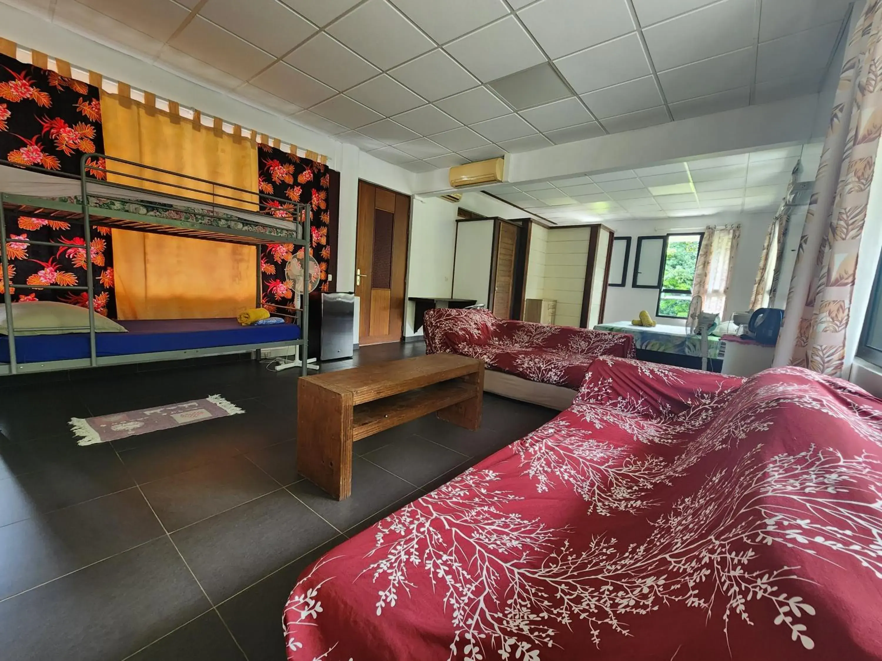 Family Room in Residence Vainau Moorea Family Room in Residence Vainau Moorea