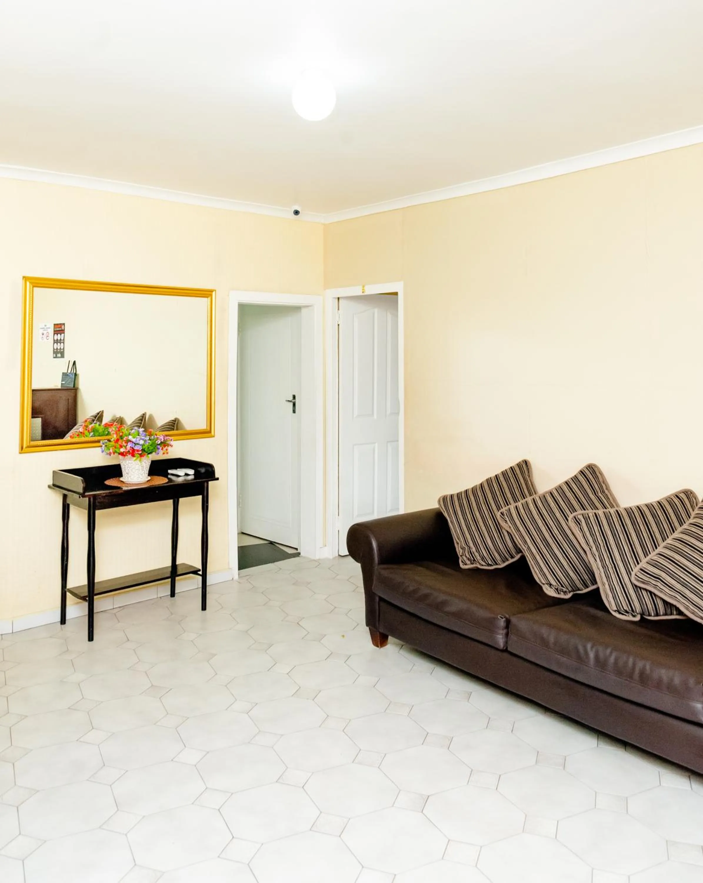 Seating area in Nkosazana Guest House