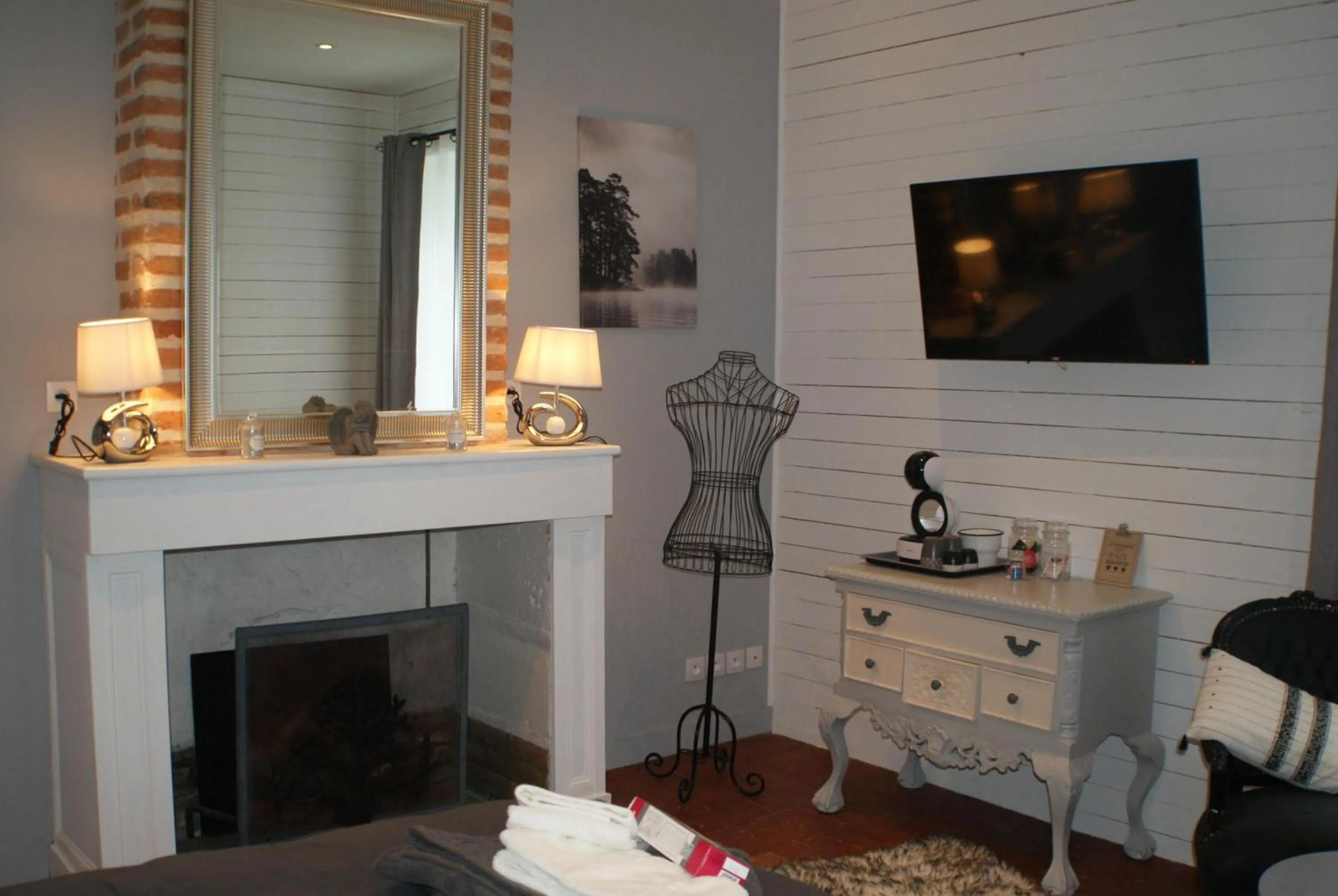 Seating area in Le Chateau de la Barre