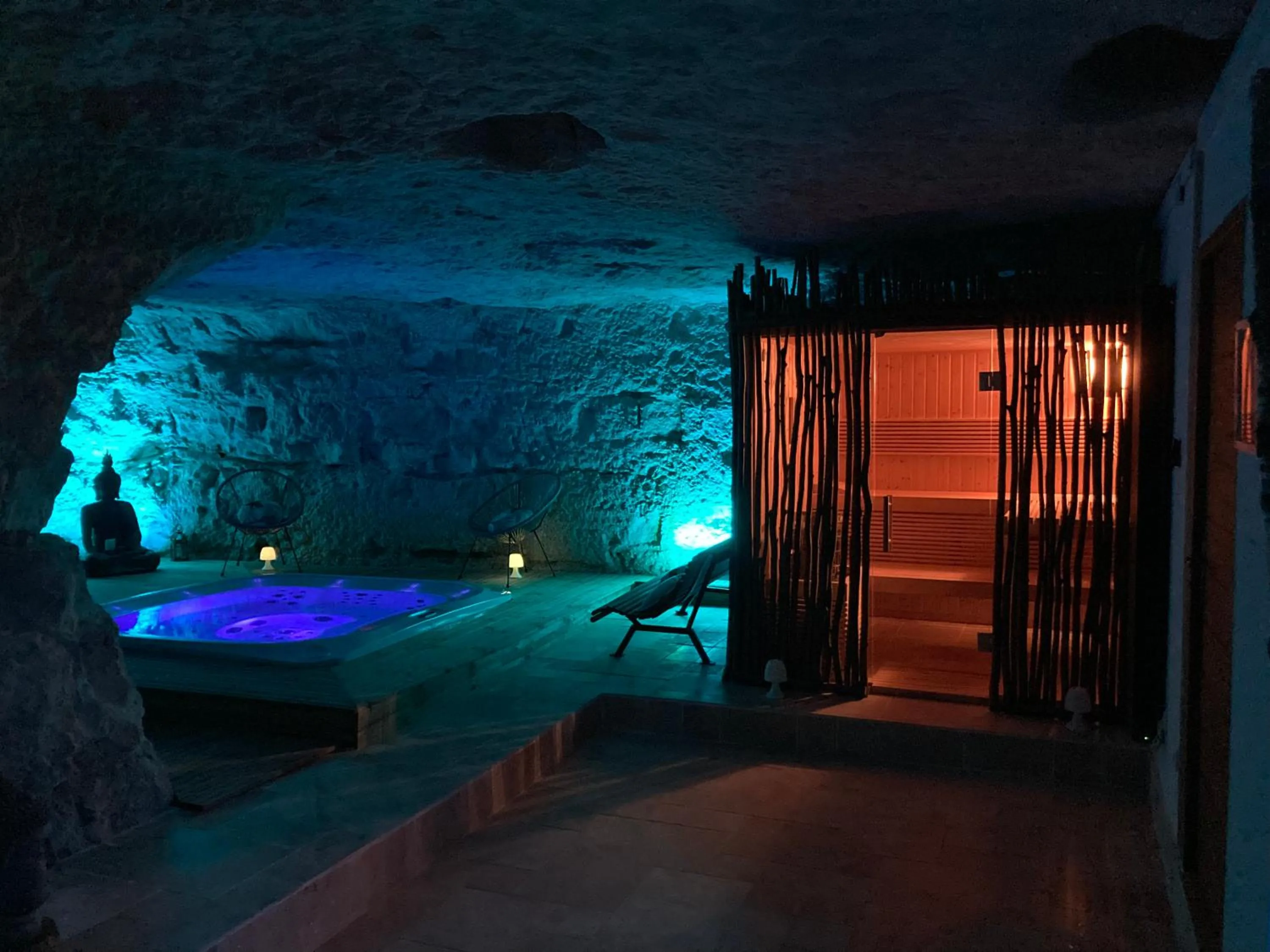 Spa and wellness centre/facilities in Le Chateau de la Barre
