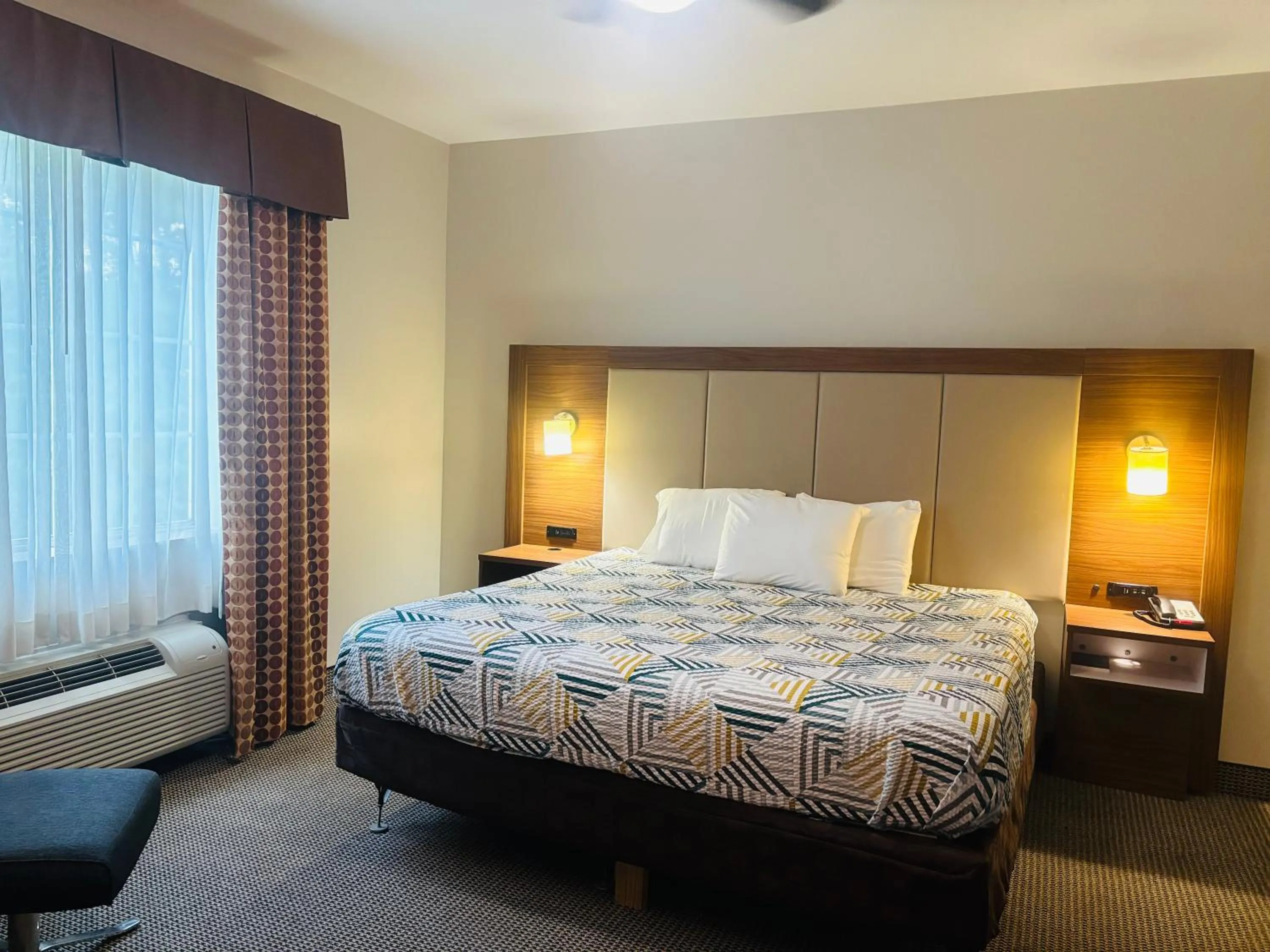 Bed in Rodeway Inn & Suites Winnfield