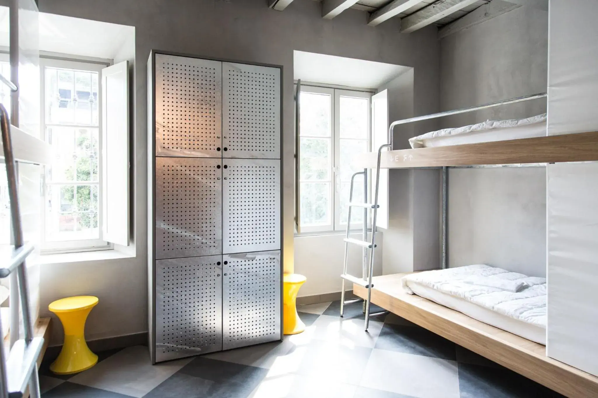 Sextuple Room with Shared External Bathroom in Combo Milano Sextuple Room with Shared External Bathroom in Combo Milano