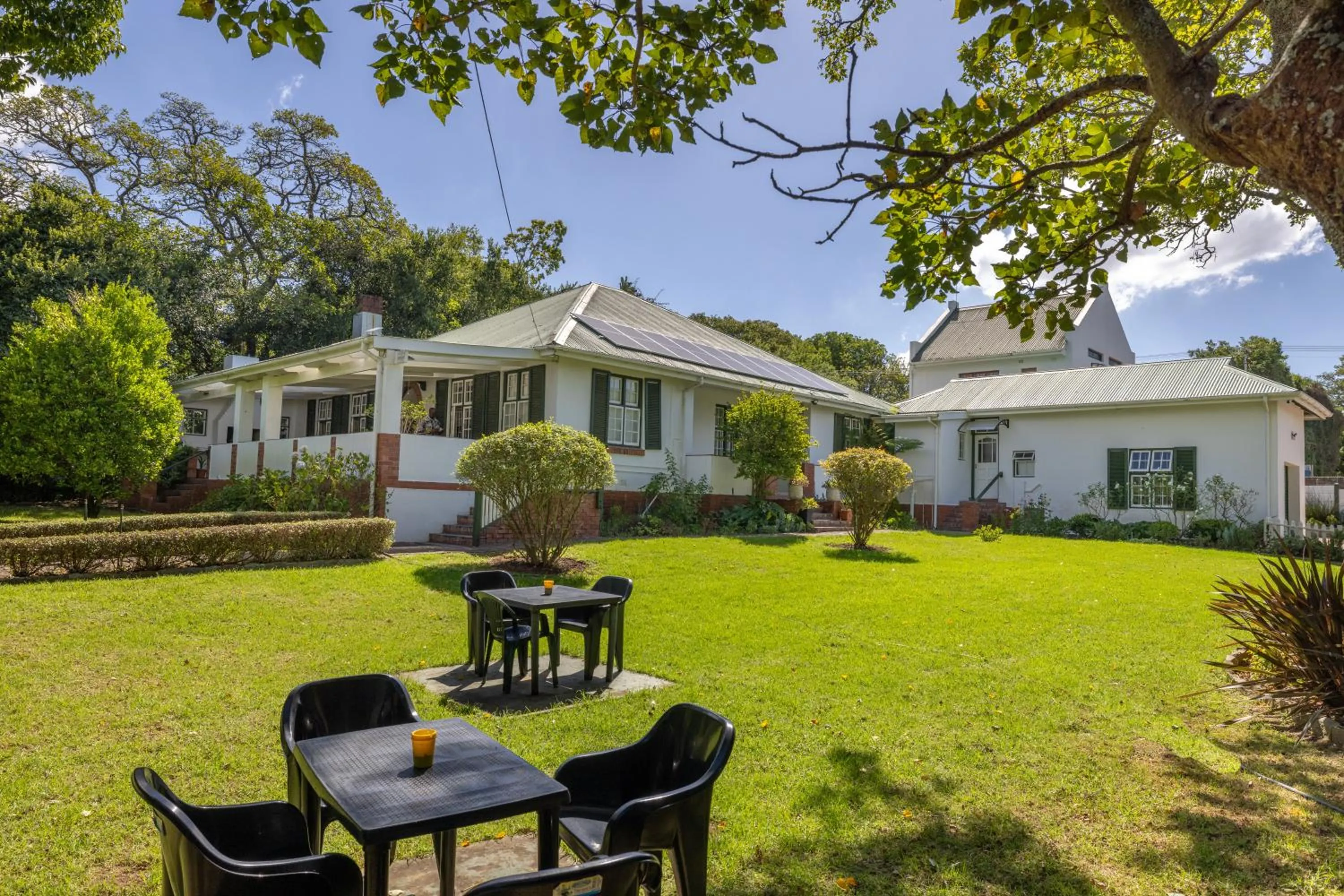 Property building in Lanherne Guest House Bed & Breakfast