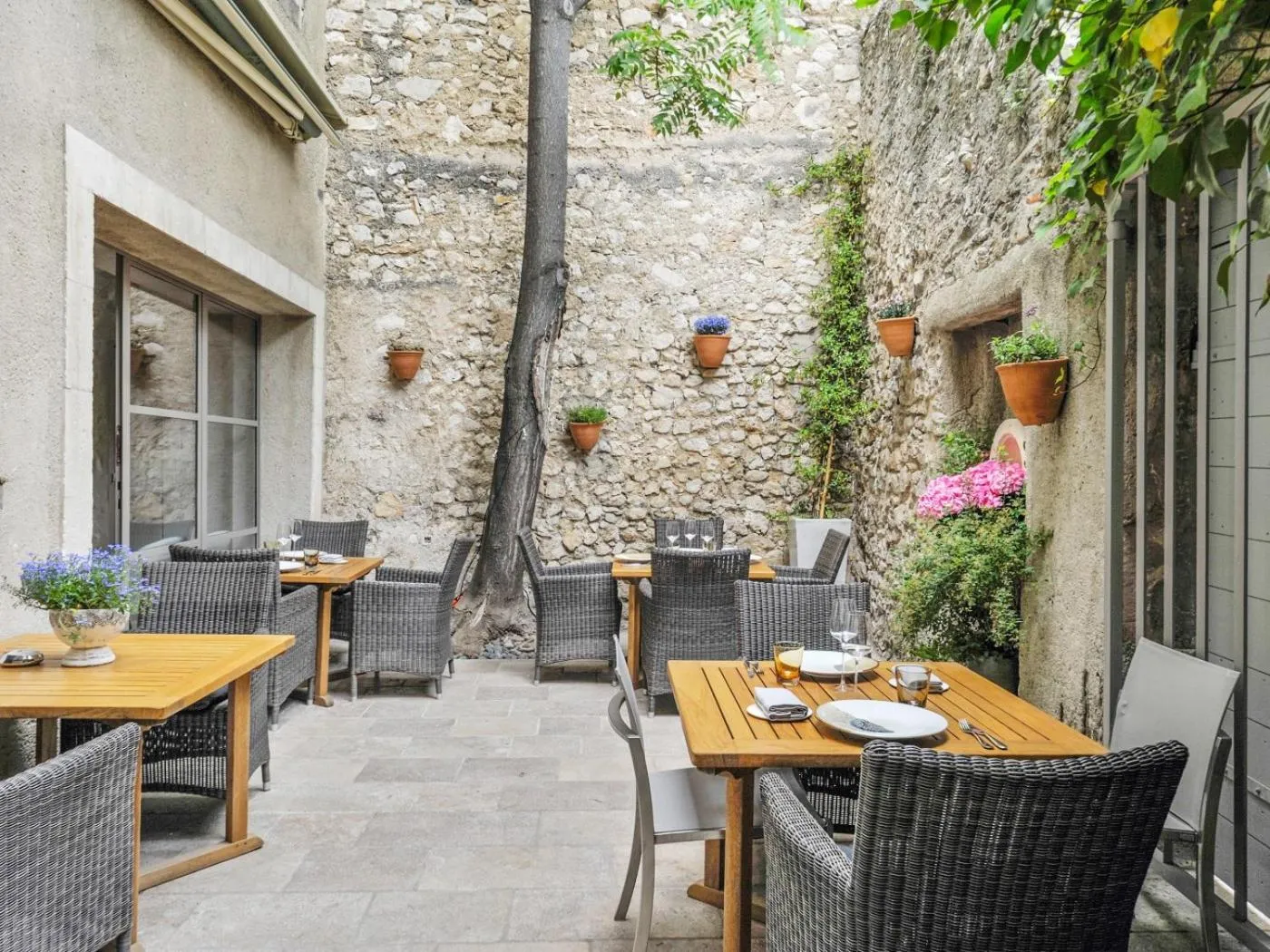 Patio in Maison Hache