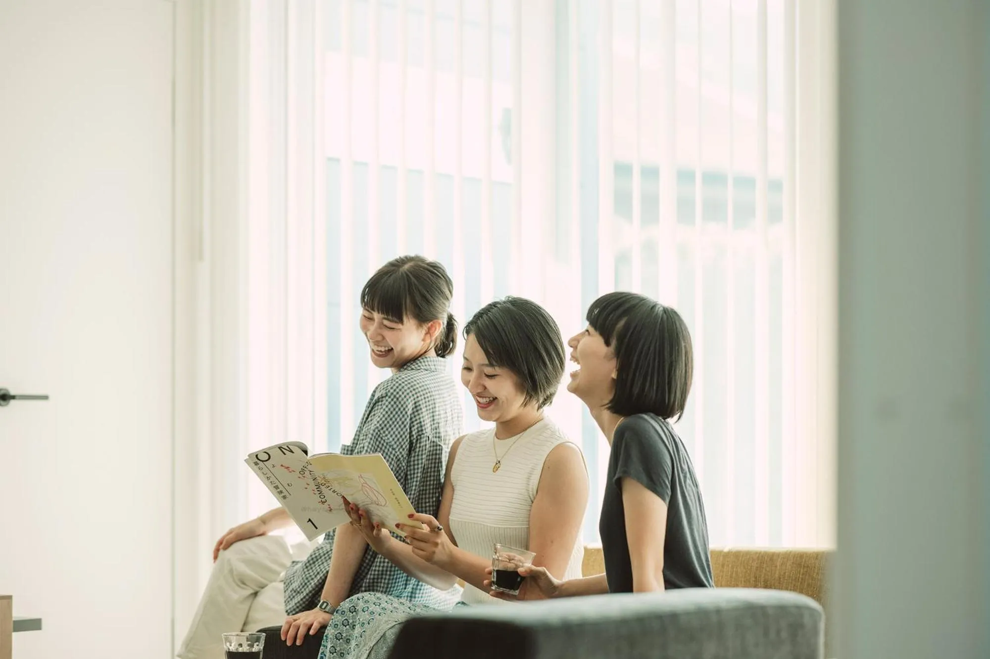 People in Seacruise House Navio