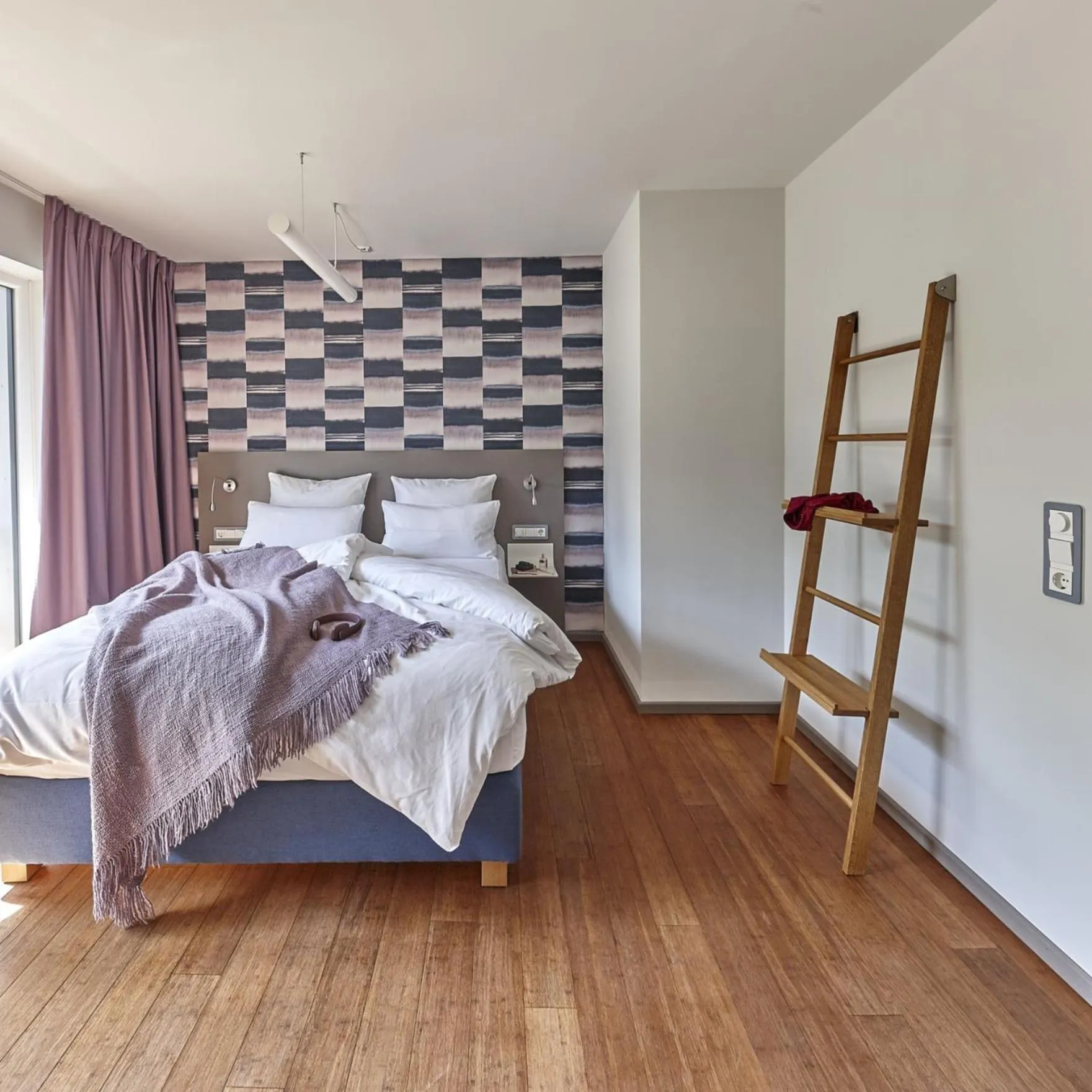 Photo of the whole room, Bed in Just Eleven