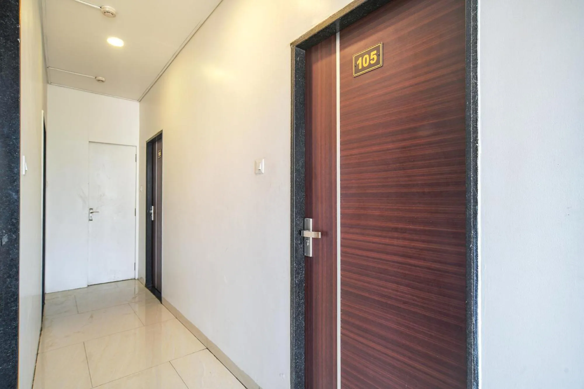 Lobby or reception in FabHotel S Pride