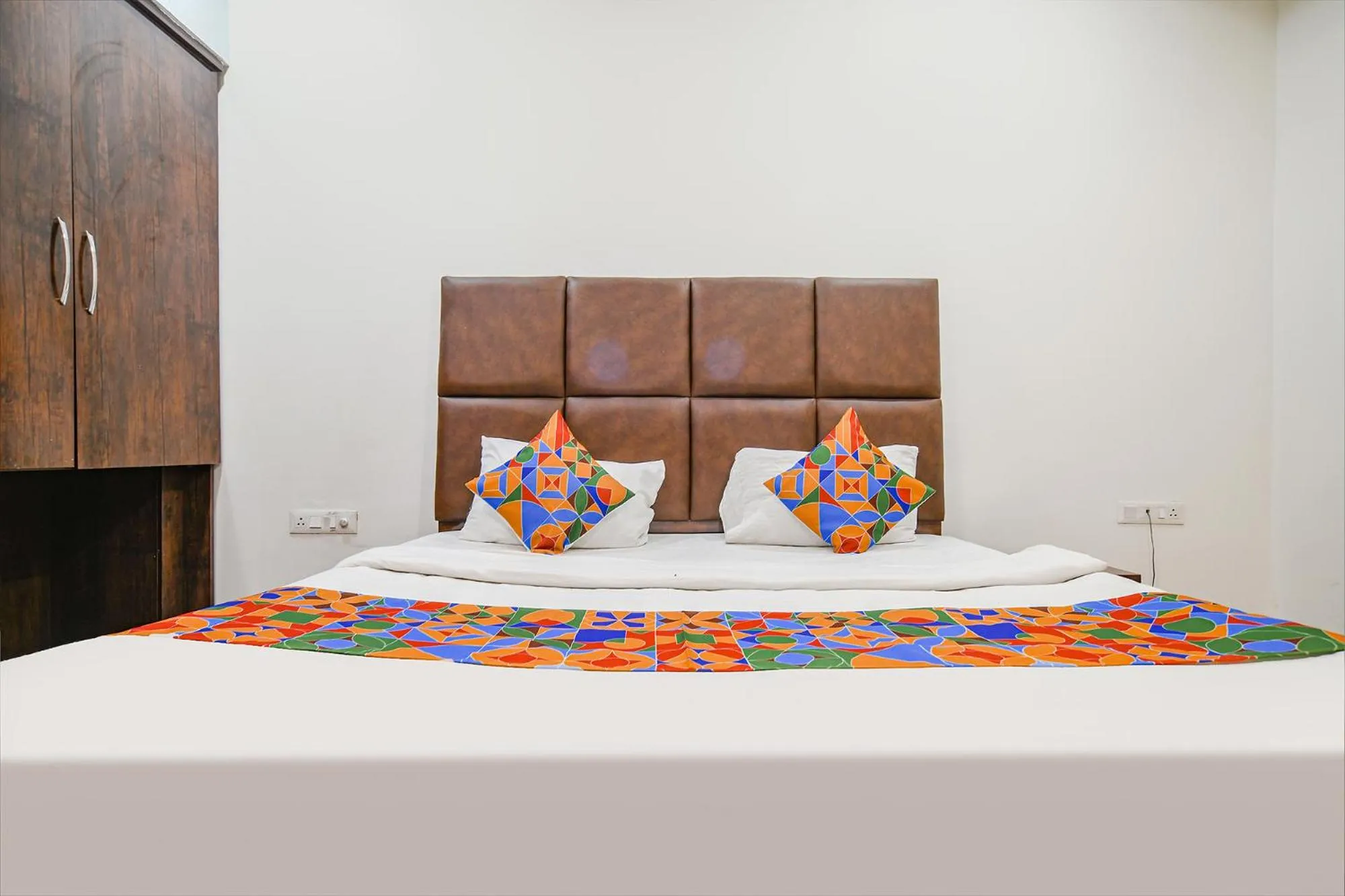 Bed in FabHotel S Pride