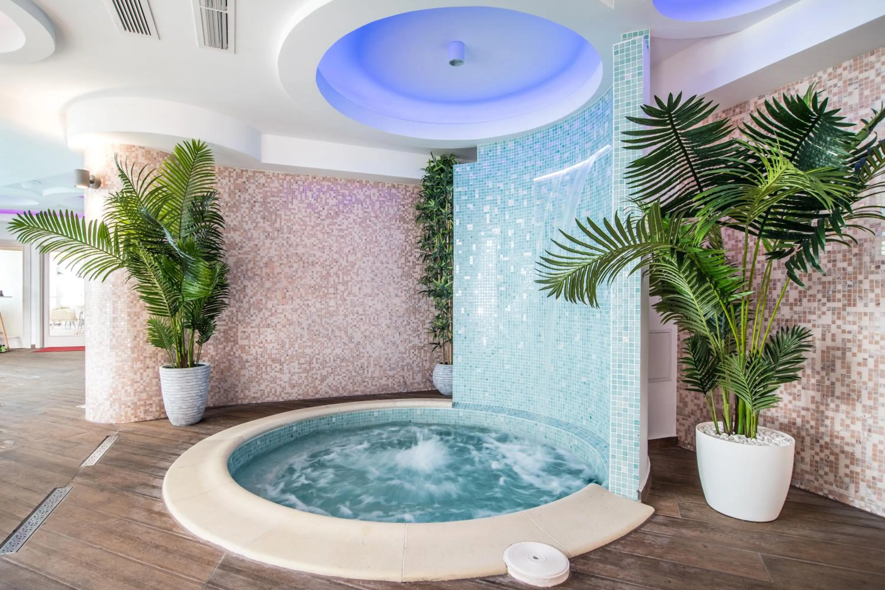 Spa and wellness centre/facilities in Castelnor