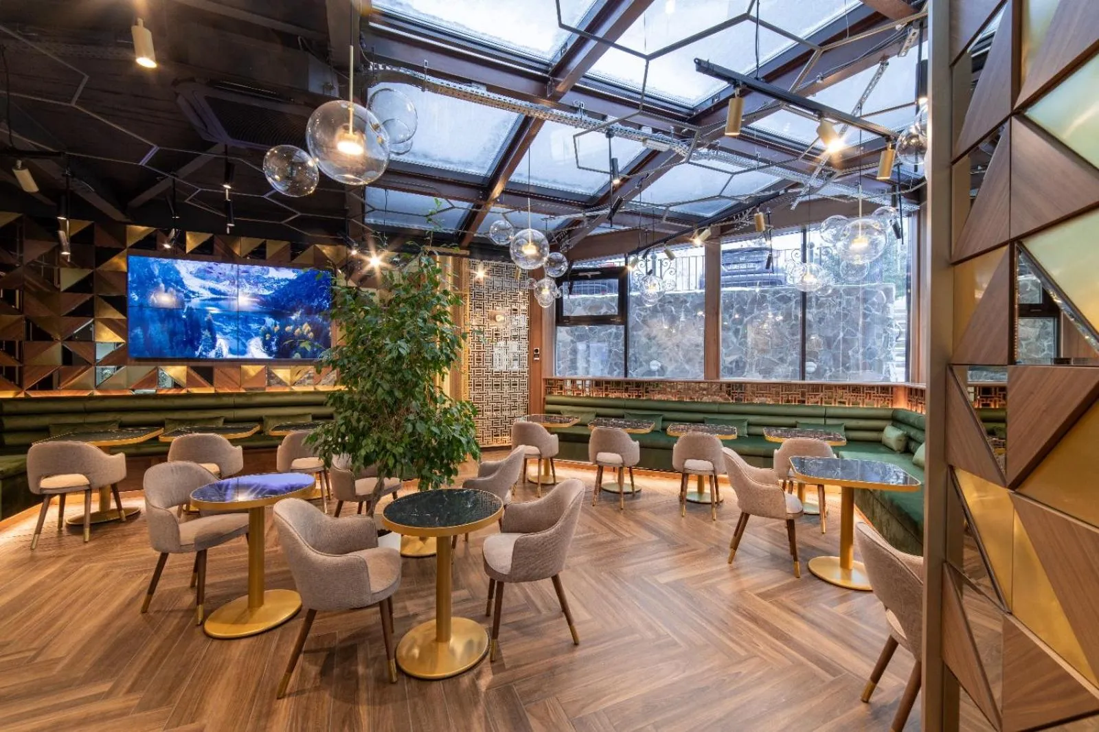 Activities in Castelnor