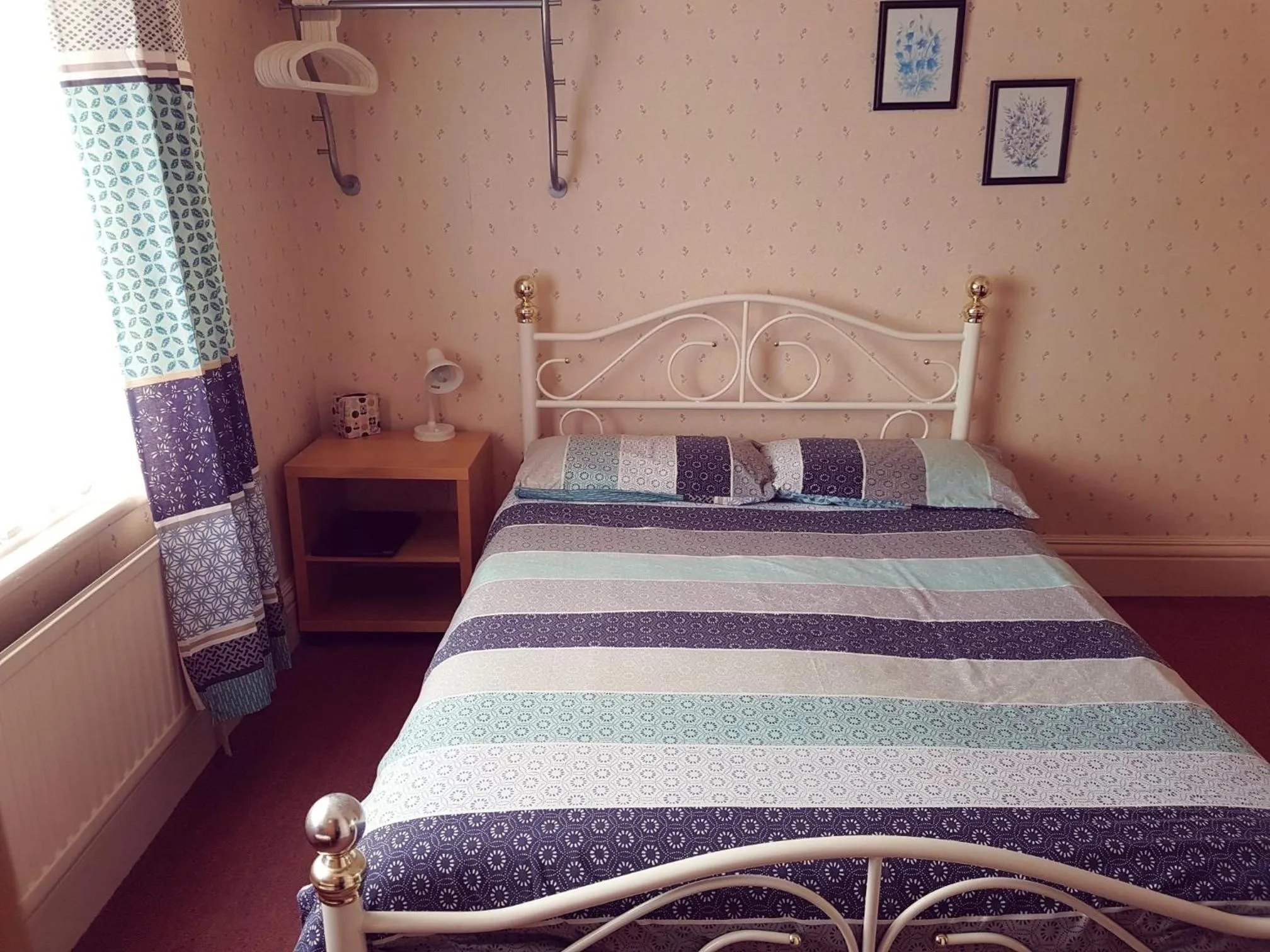 Bed in Cameron court B&B