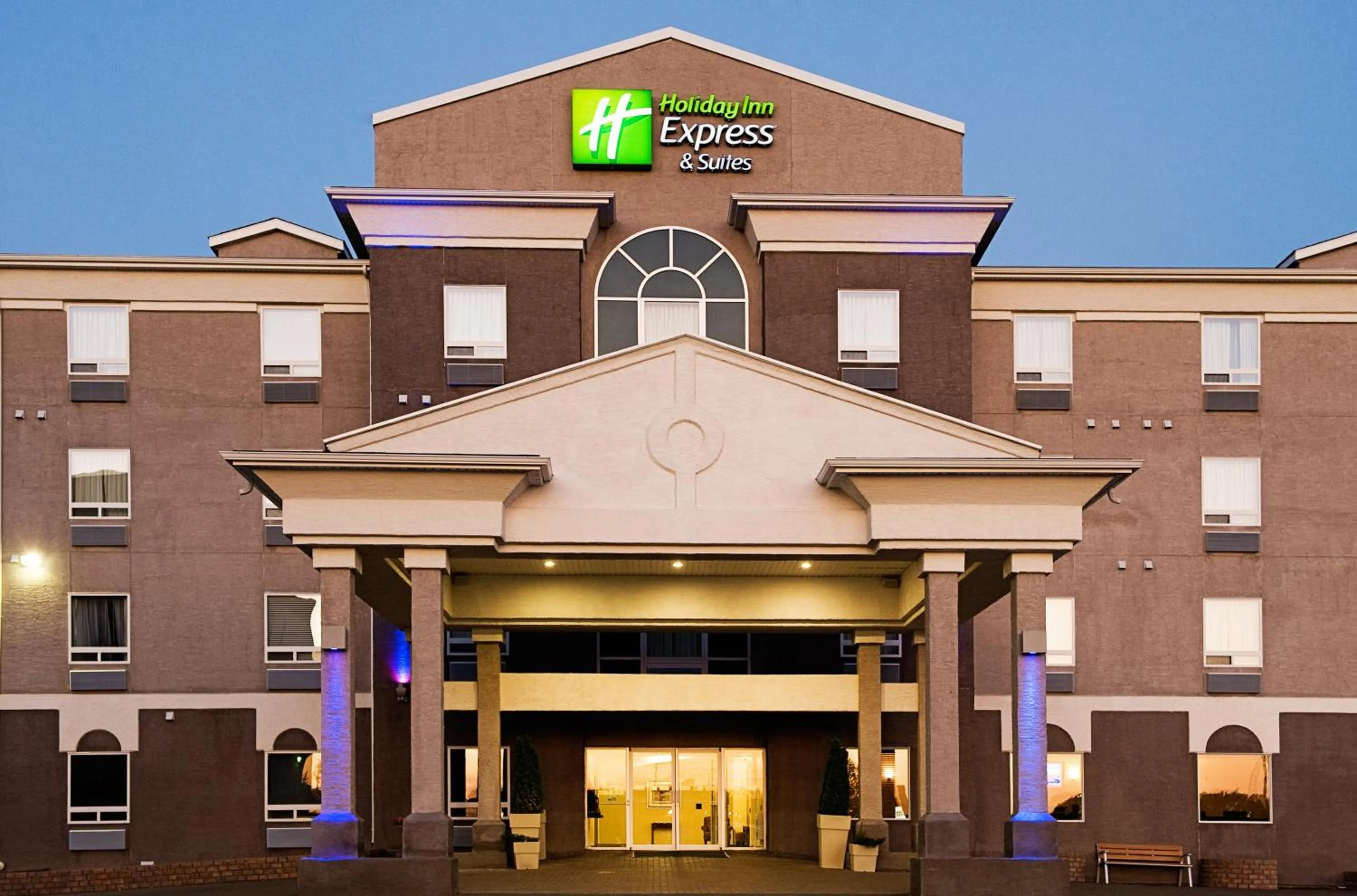 Property building in Holiday Inn Express & Suites-Regina-South by IHG
