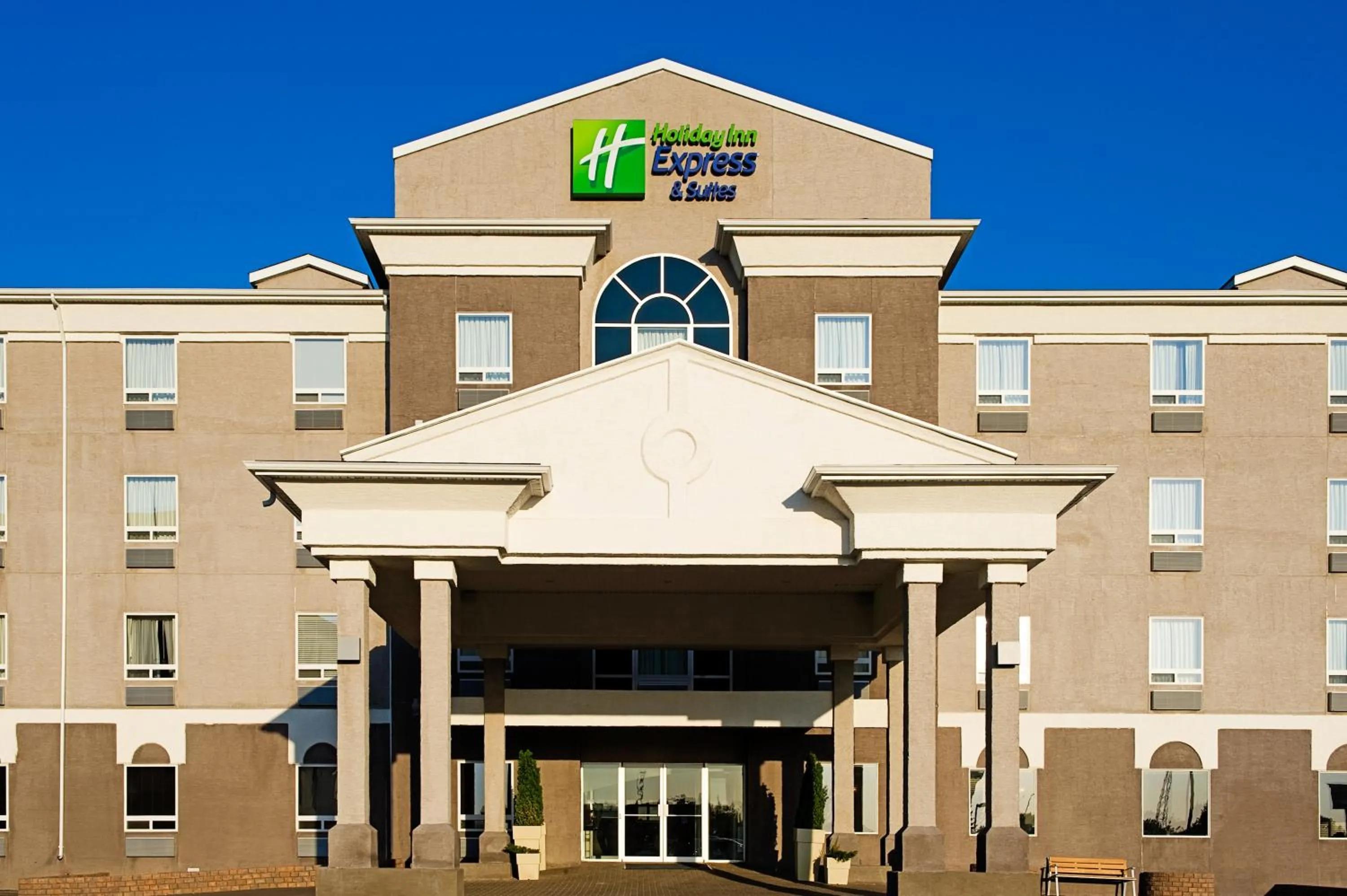 Property building in Holiday Inn Express & Suites-Regina-South by IHG