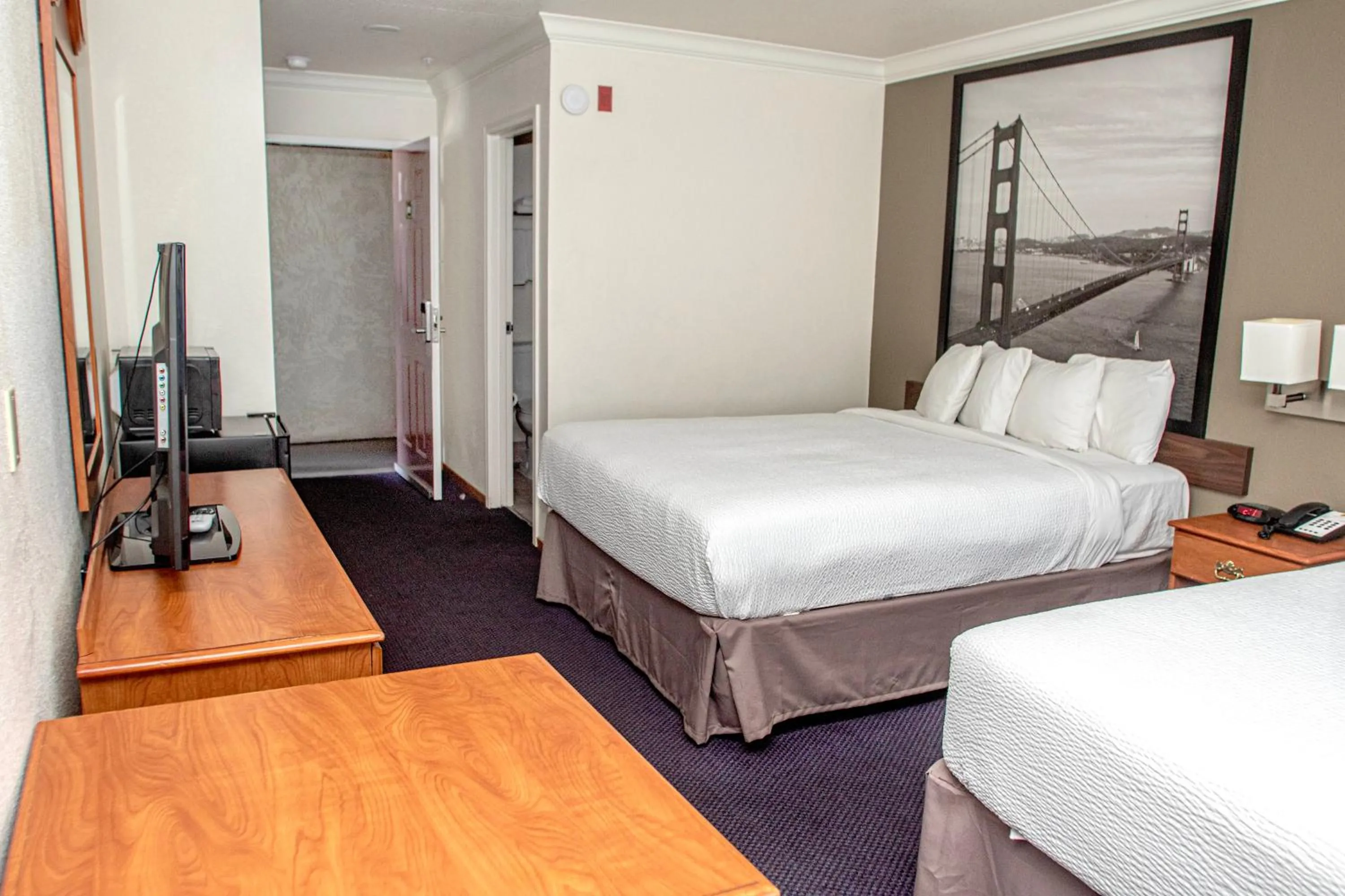 Bed in Super 8 by Wyndham Willits