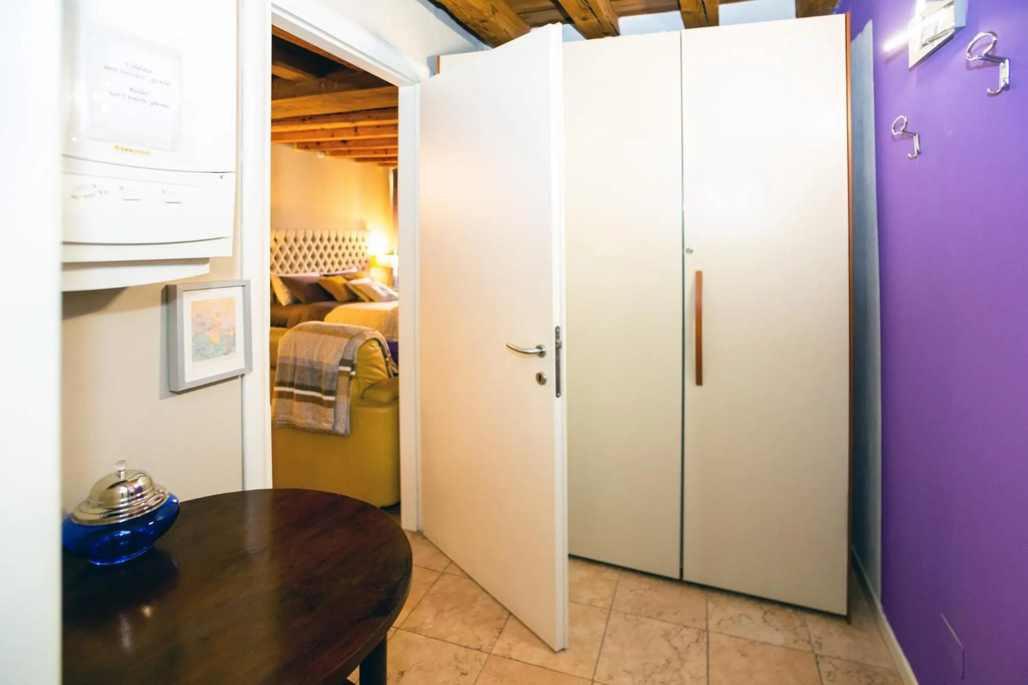 wardrobe in Mazzini Suite
