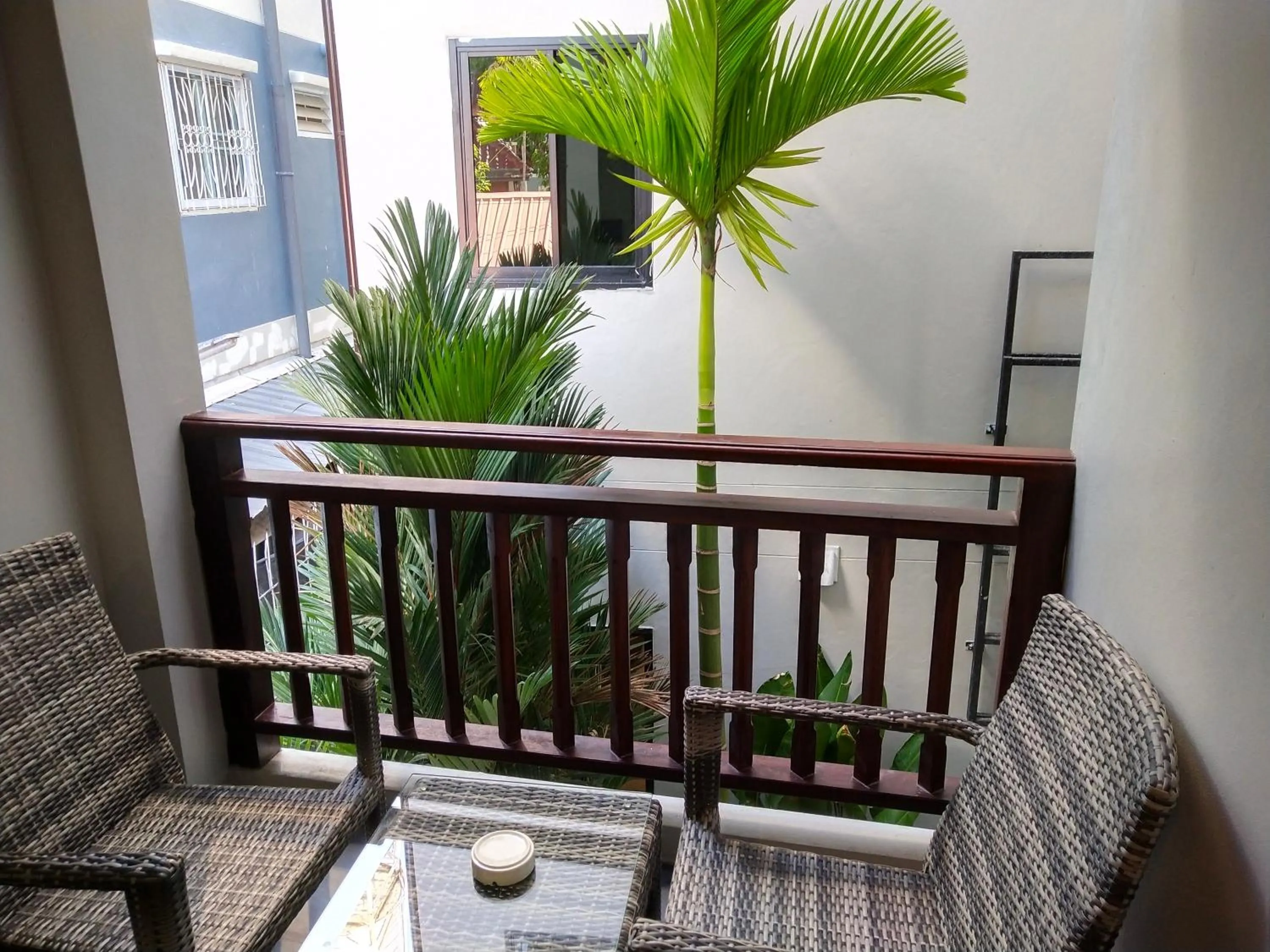 Balcony/Terrace in Hotel De Sripoom