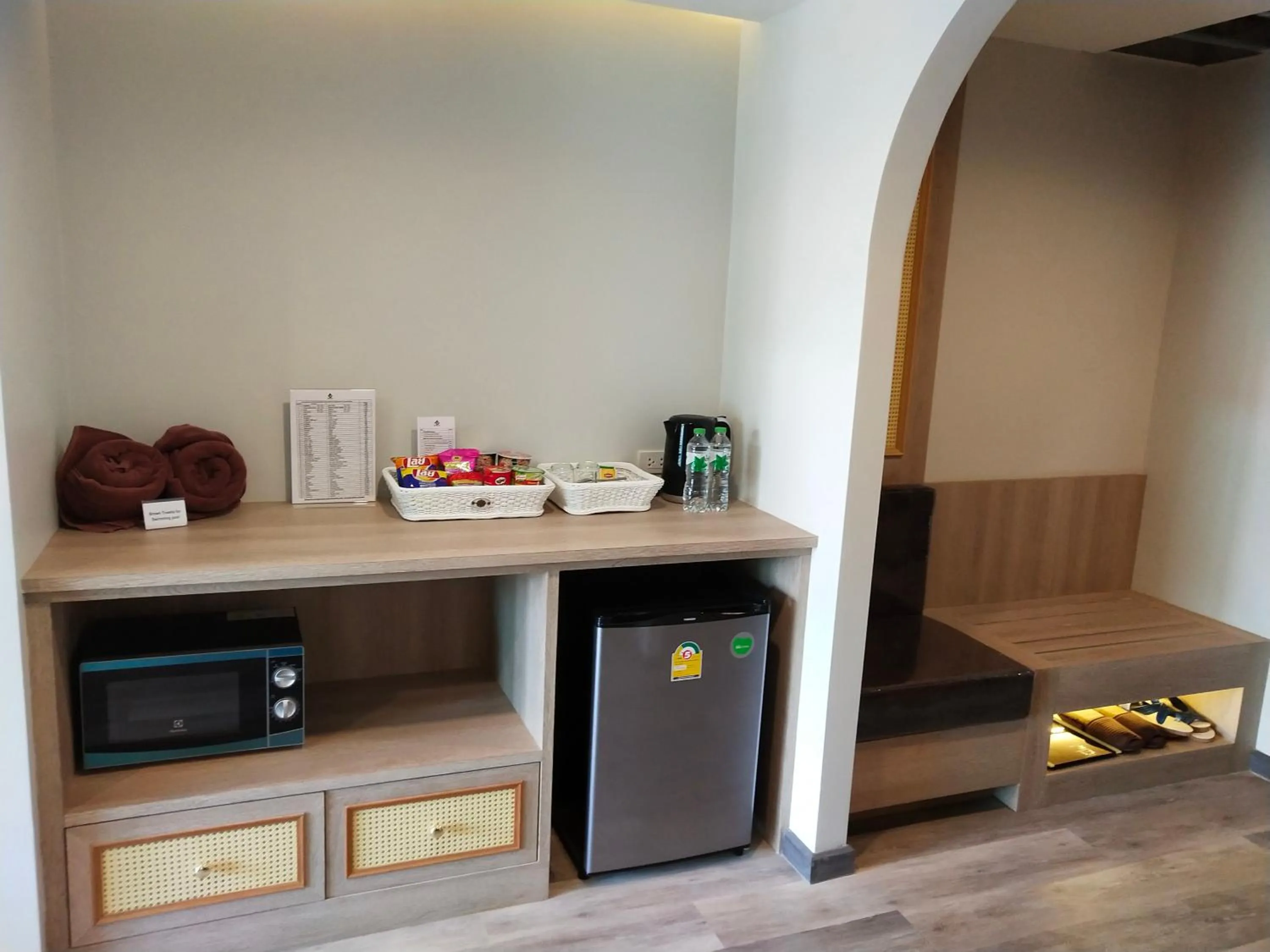 Coffee/tea facilities in Hotel De Sripoom
