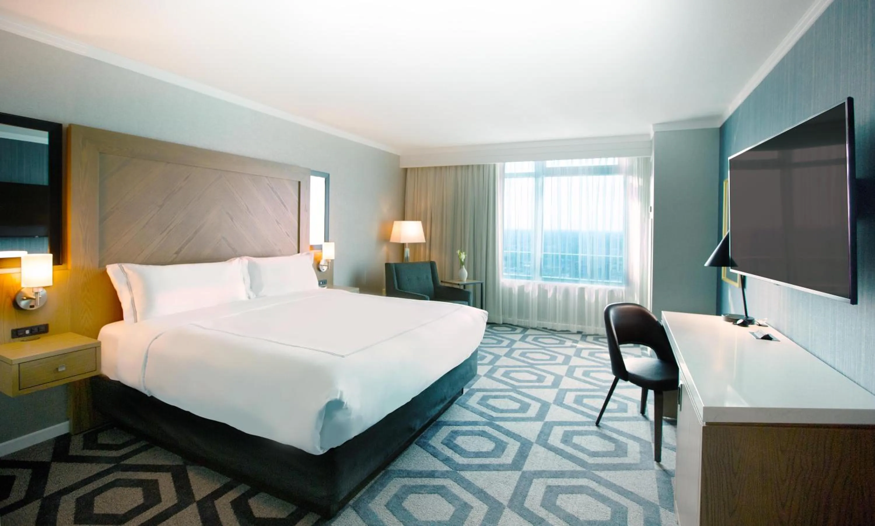 Bedroom, Bed in Caesars Windsor, A Caesars Destination