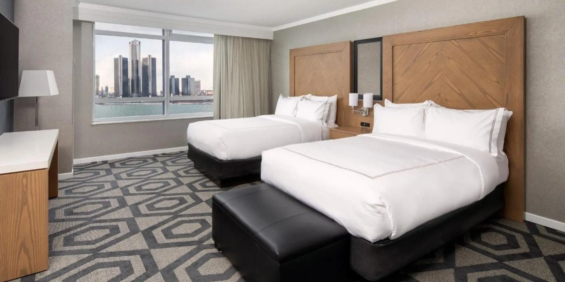 Bedroom, Bed in Caesars Windsor, A Caesars Destination