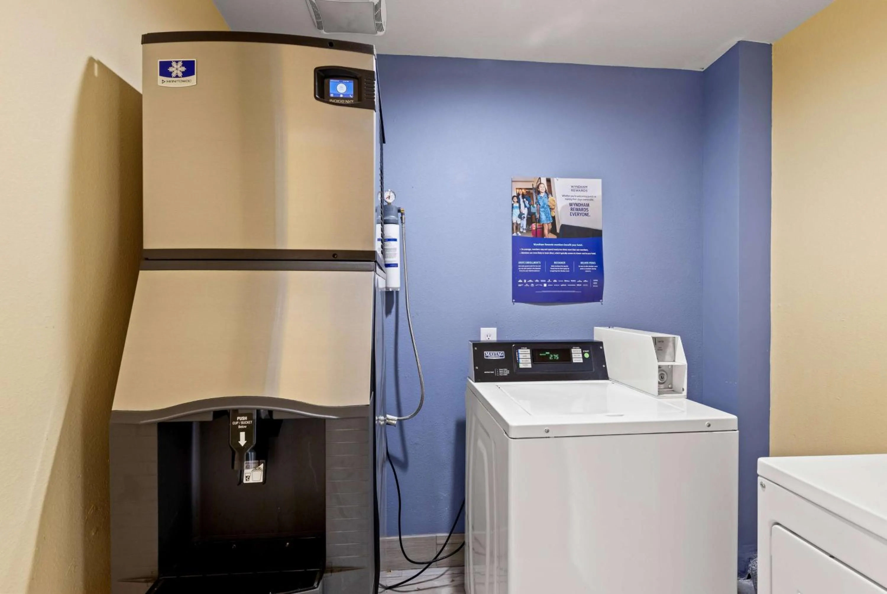 On site in Days Inn & Suites by Wyndham DFW Airport South-Euless