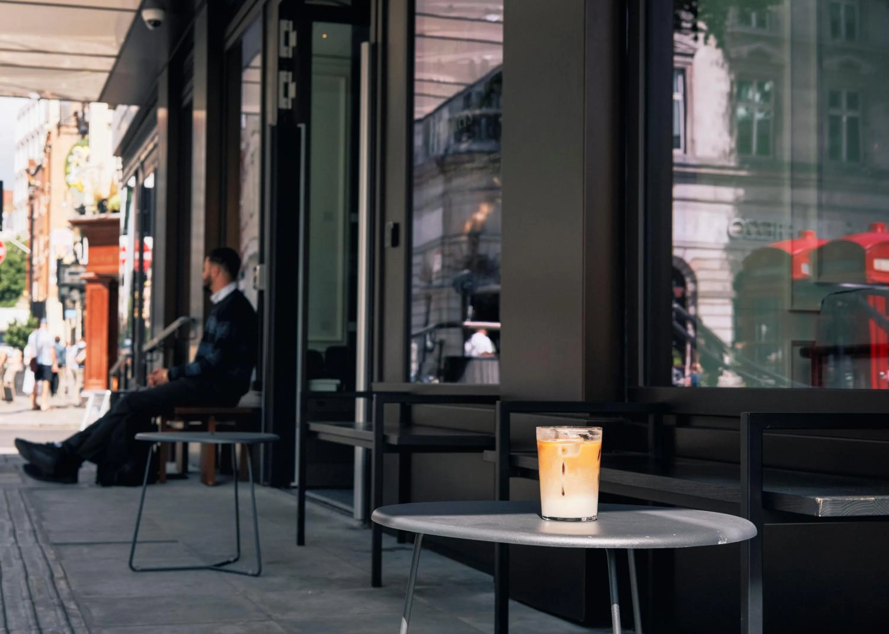 Restaurant/places to eat in Page8, Page Hotels