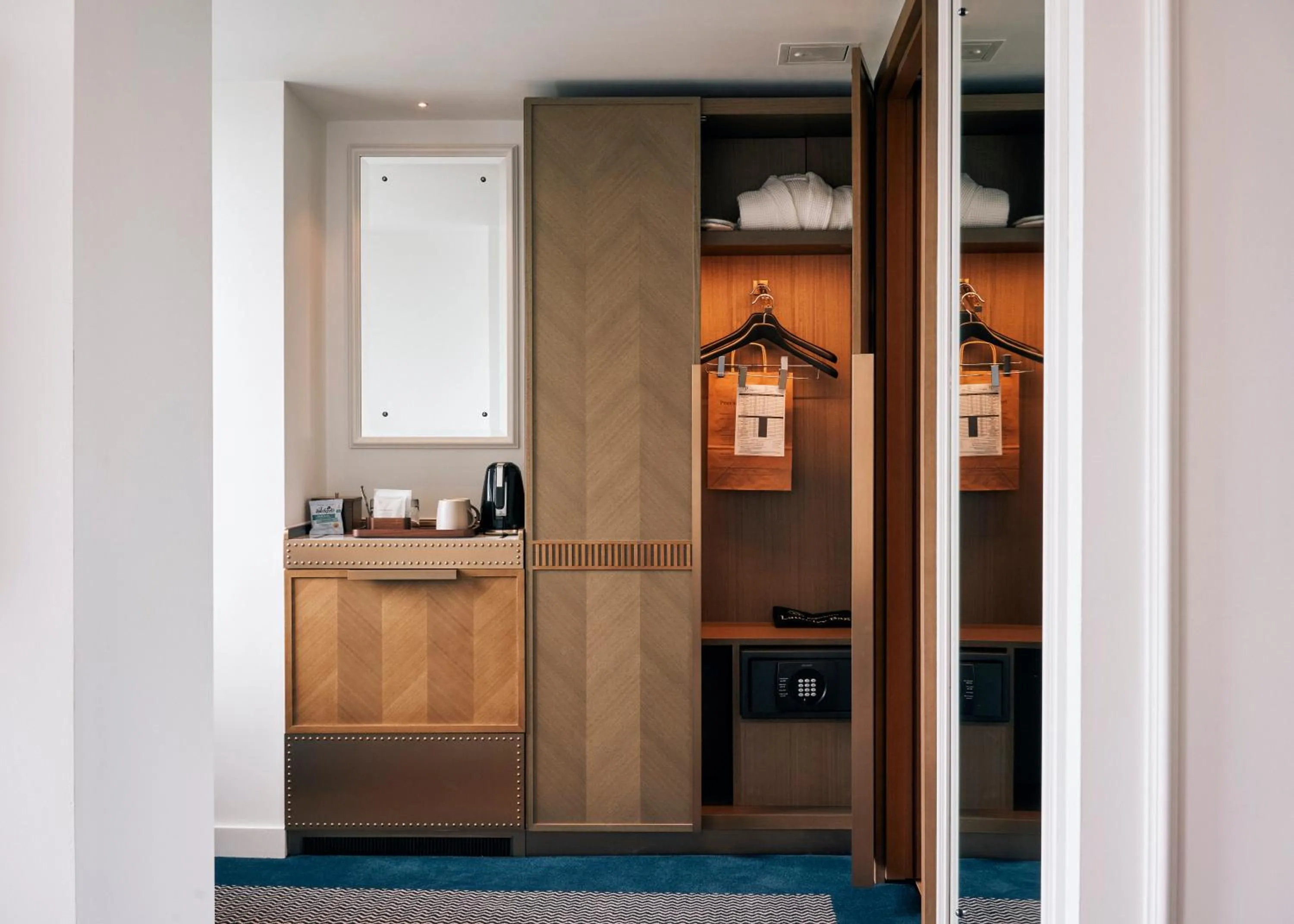 Area and facilities in Page8, Page Hotels