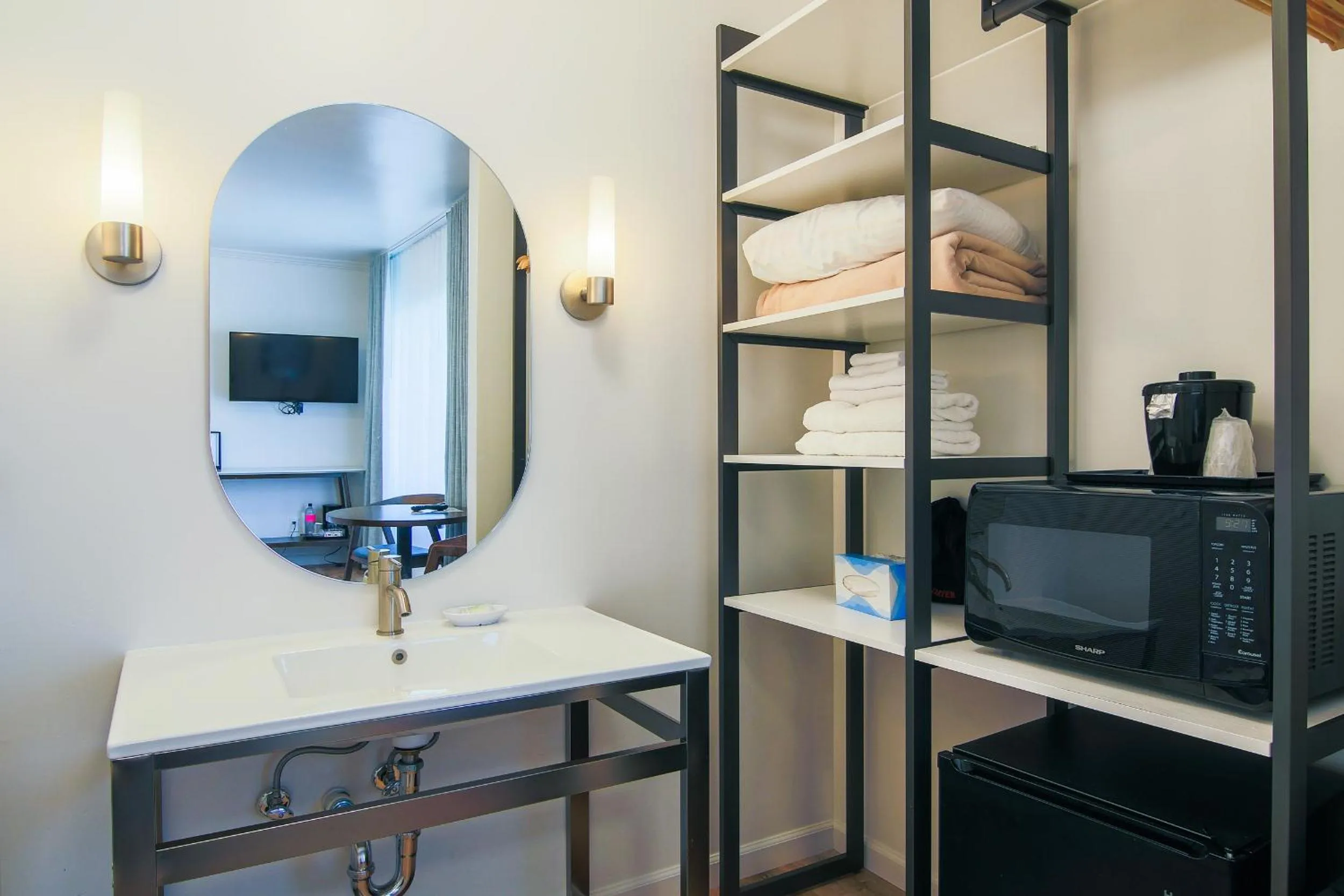 minibar in Solvang Inn & Cottages