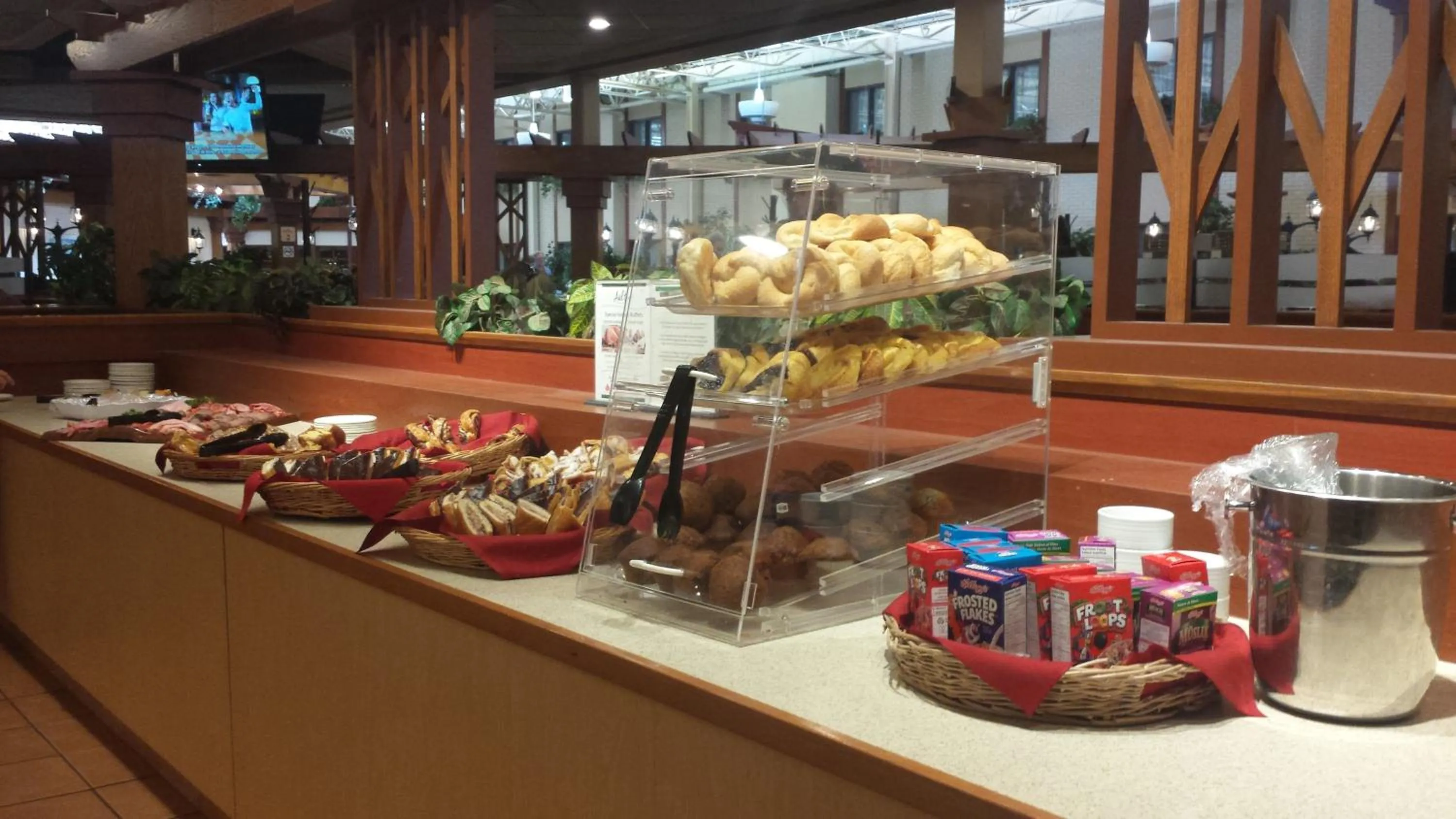 Restaurant/places to eat in Canad Inns Destination Centre Fort Garry