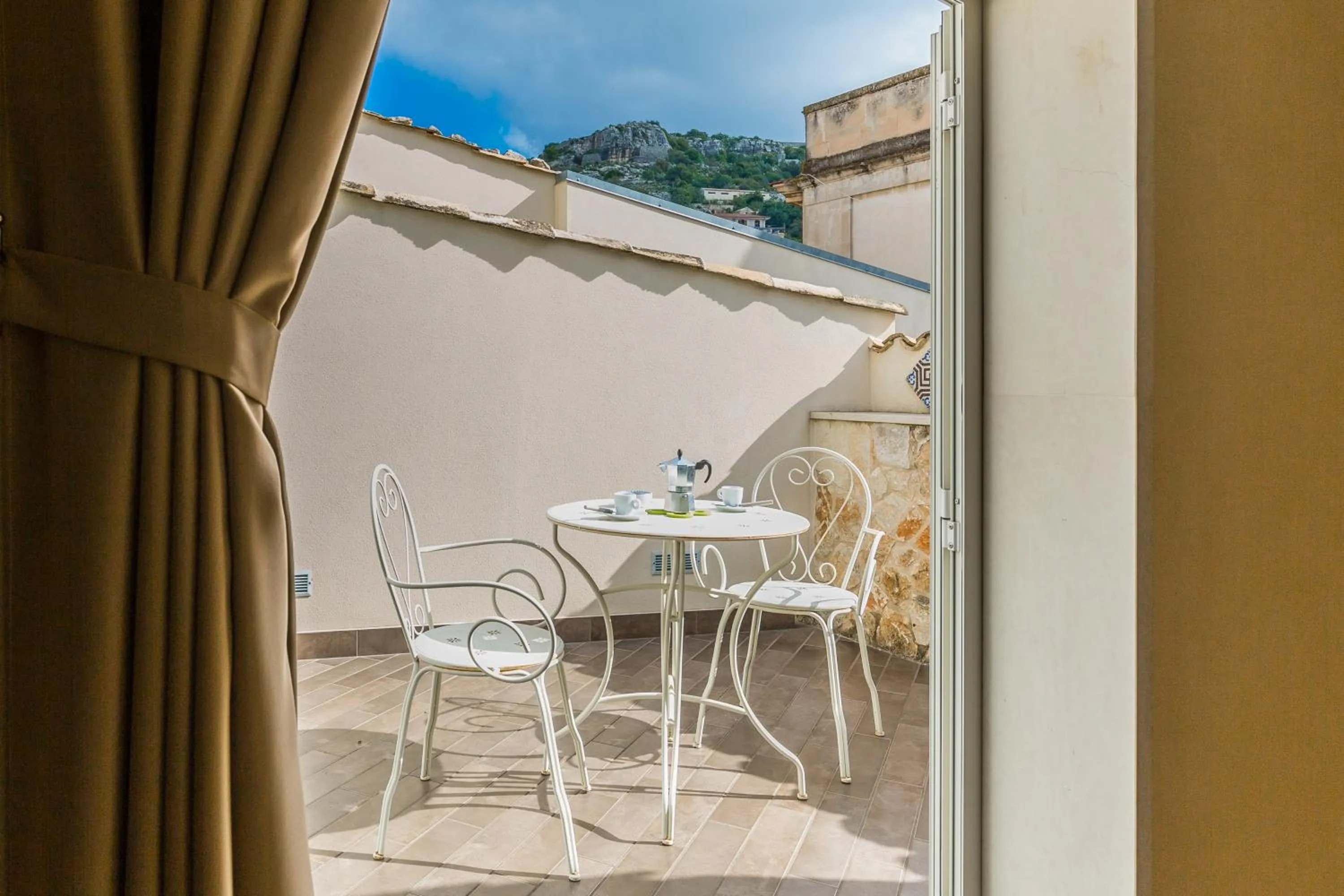 Balcony/Terrace in Modica for Family - Rooms and Apartments