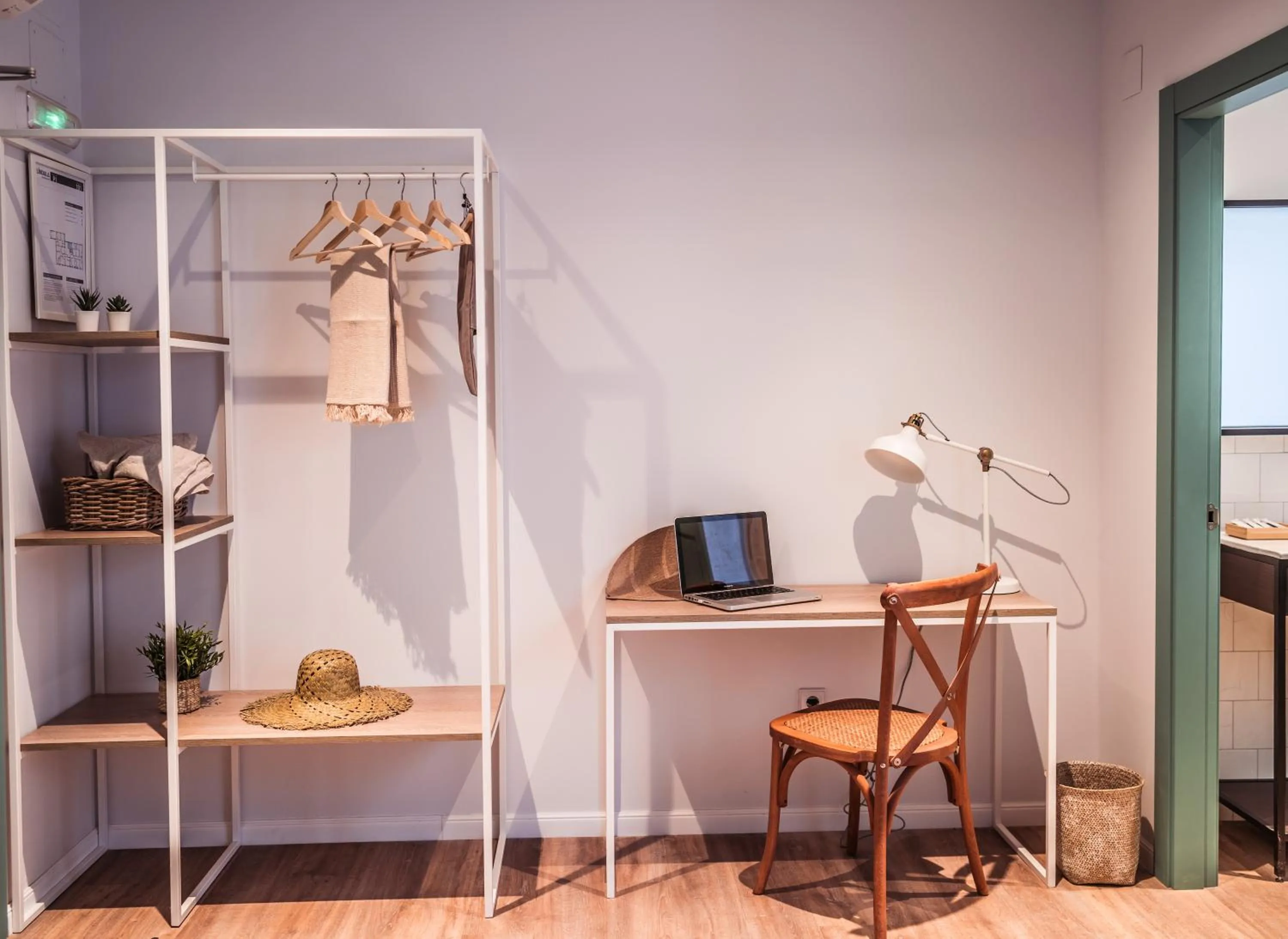 TV and multimedia in Lindala