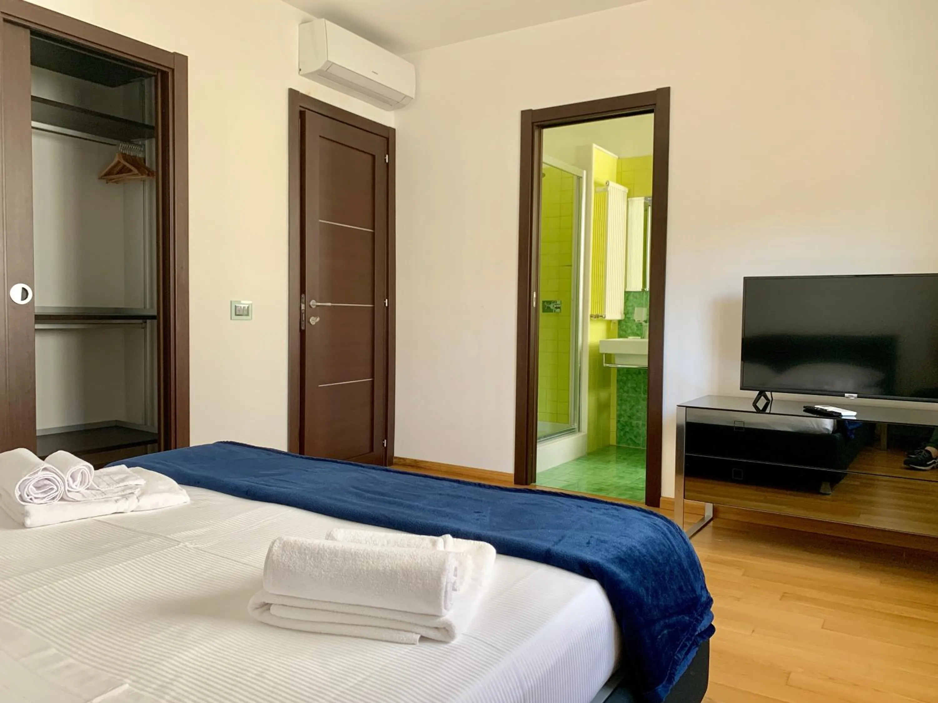 TV and multimedia in Searooms - Stanze a Mare